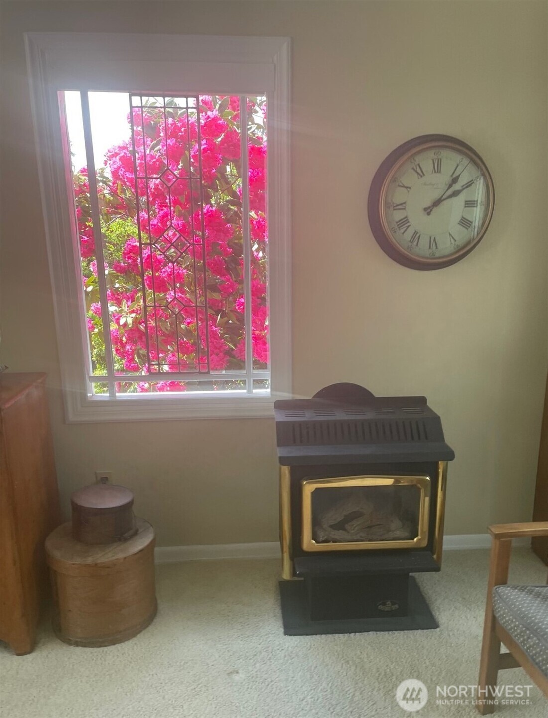 4633 Glenwood Avenue