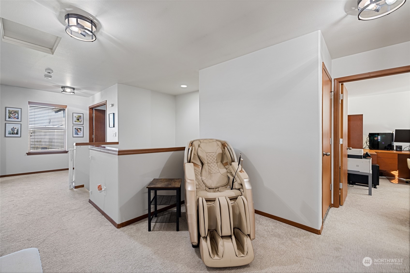 2218 SW Siskin Circle