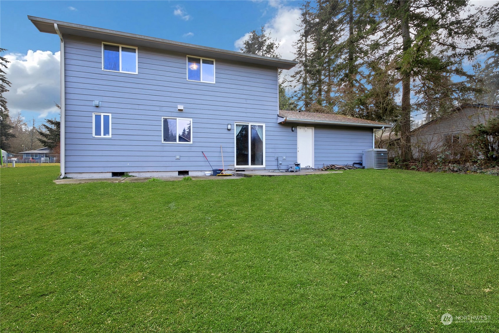 17430 Heather Lane SE