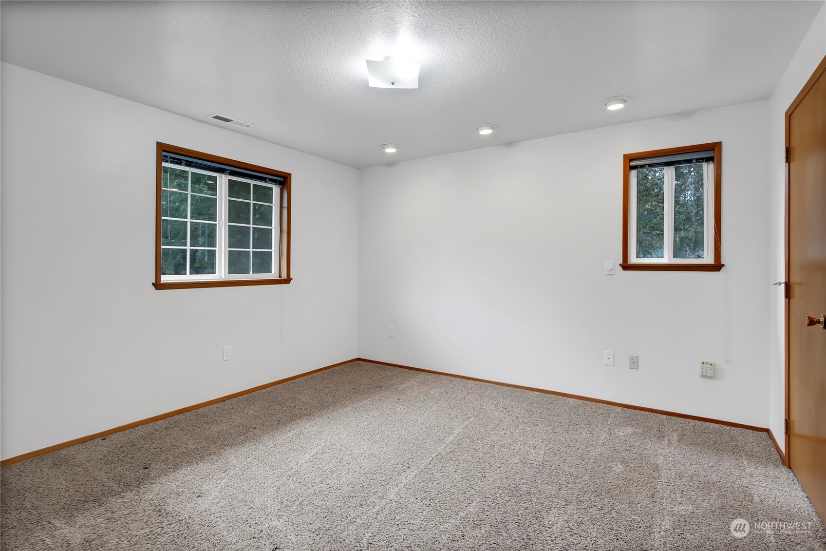 17430 Heather Lane SE