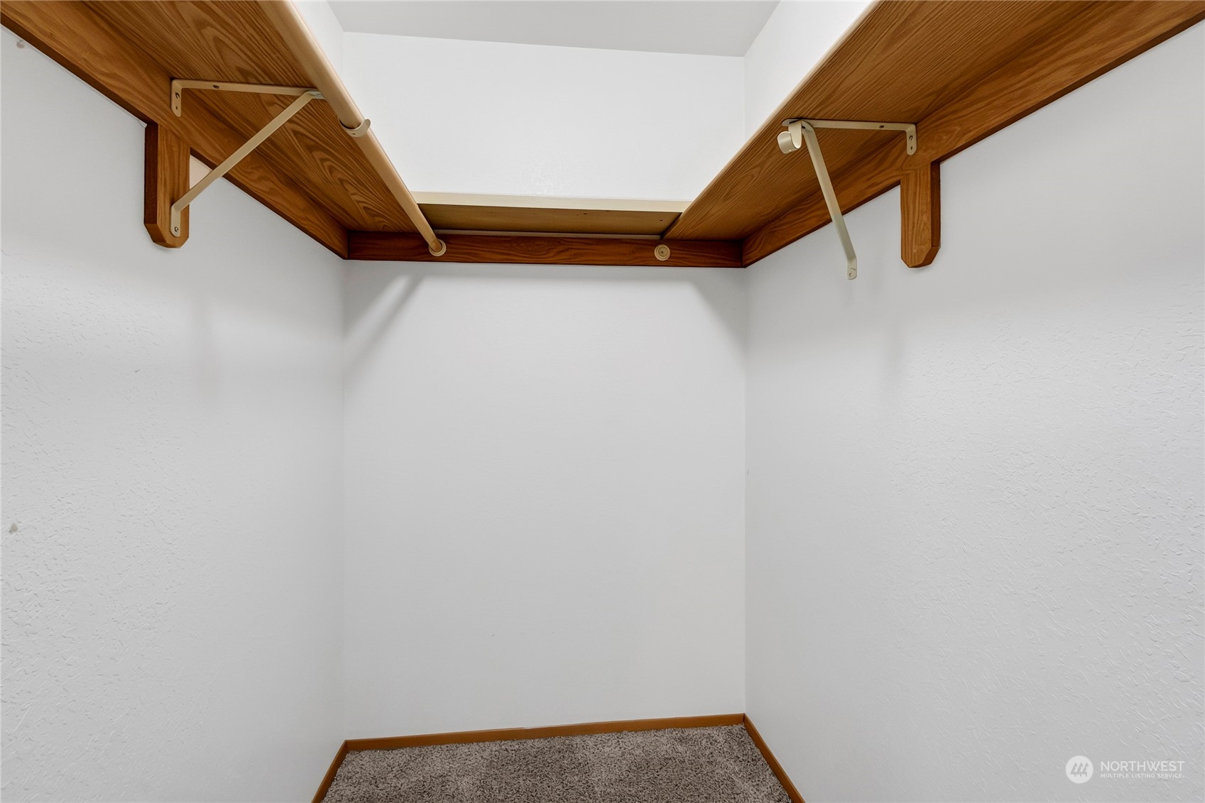 17430 Heather Lane SE