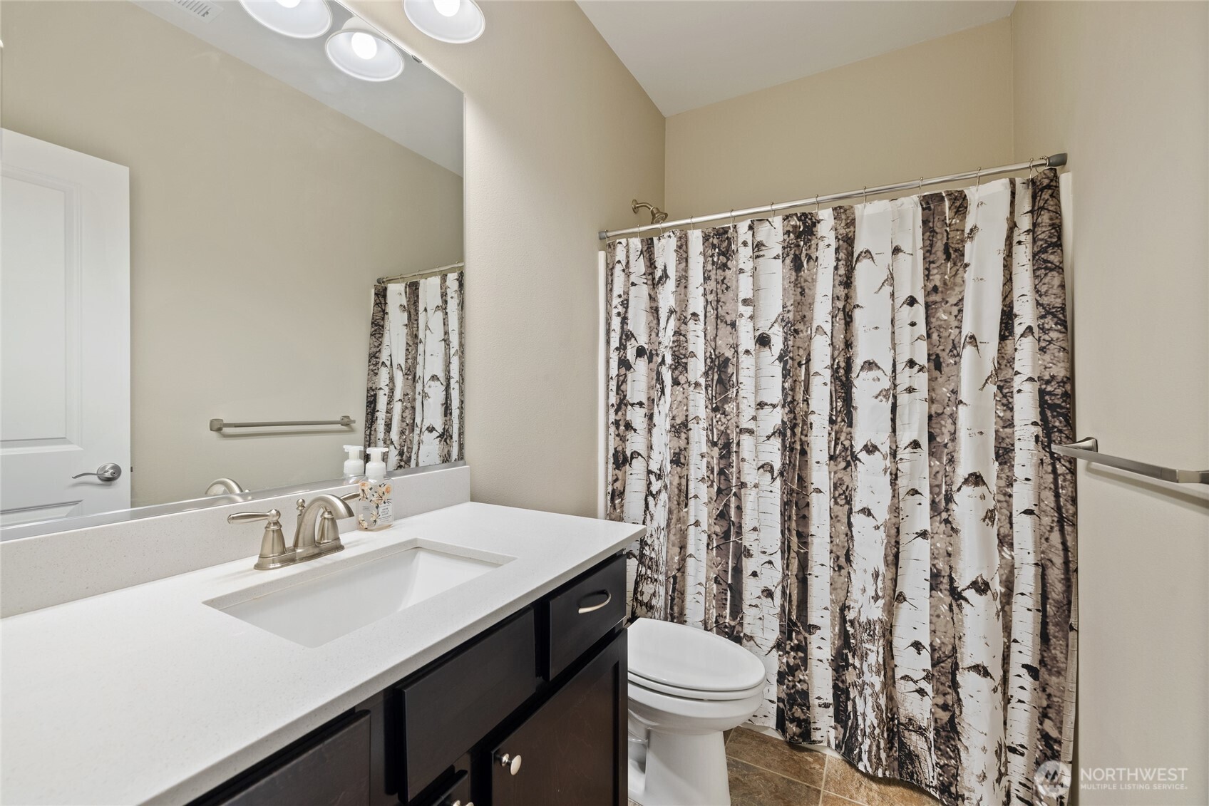 601 Petersen Drive E