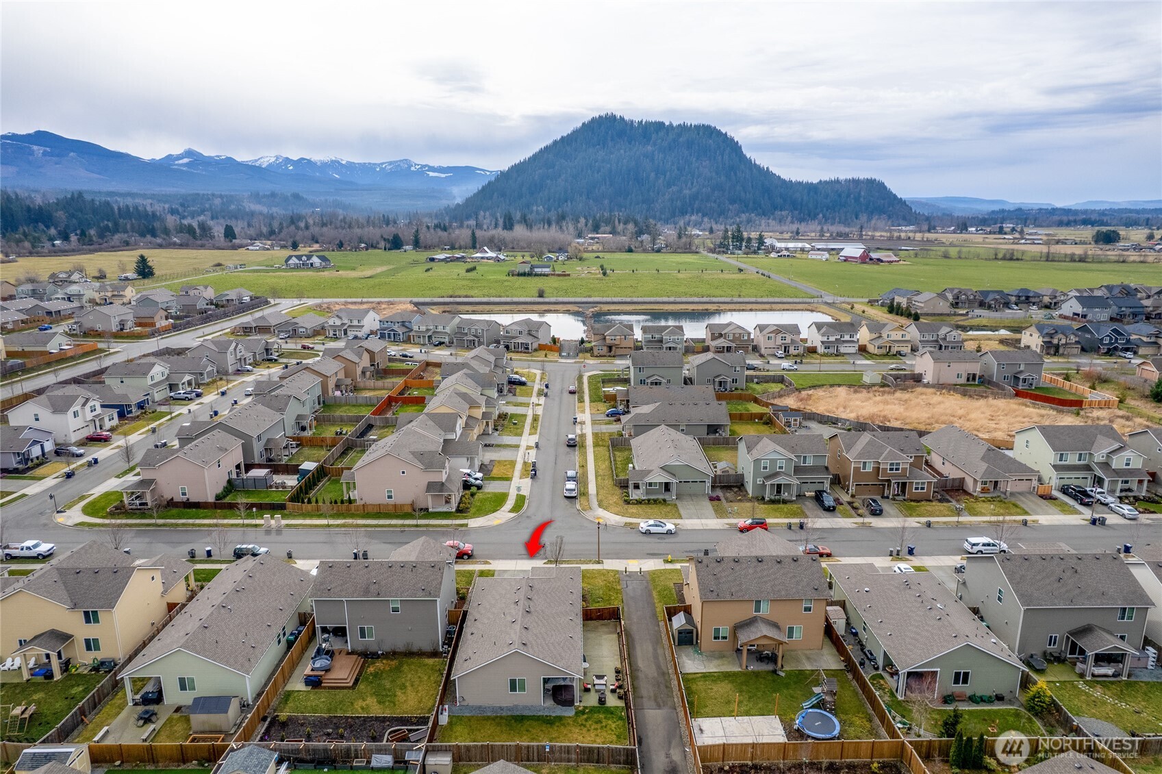 601 Petersen Drive E