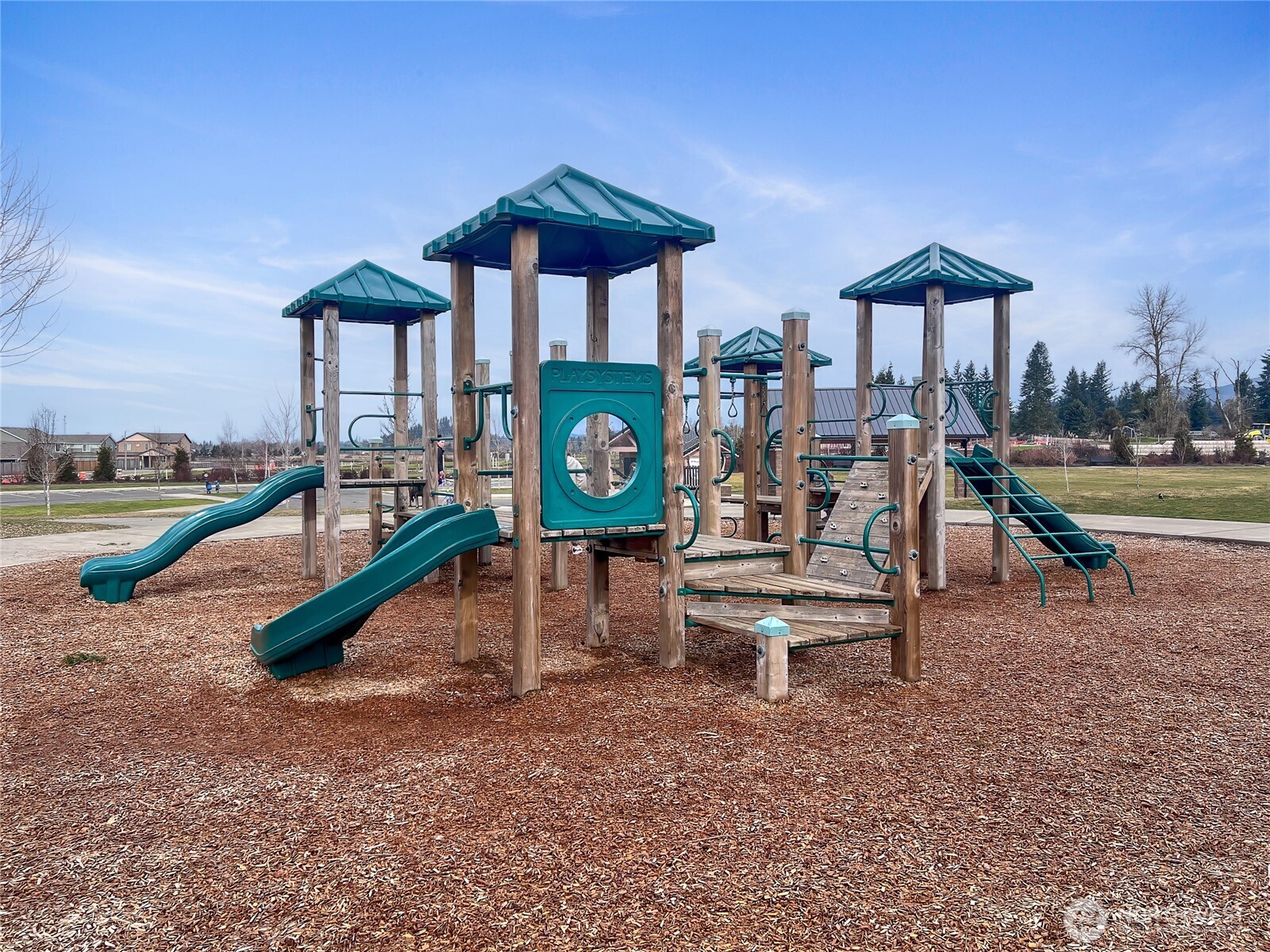 601 Petersen Drive E