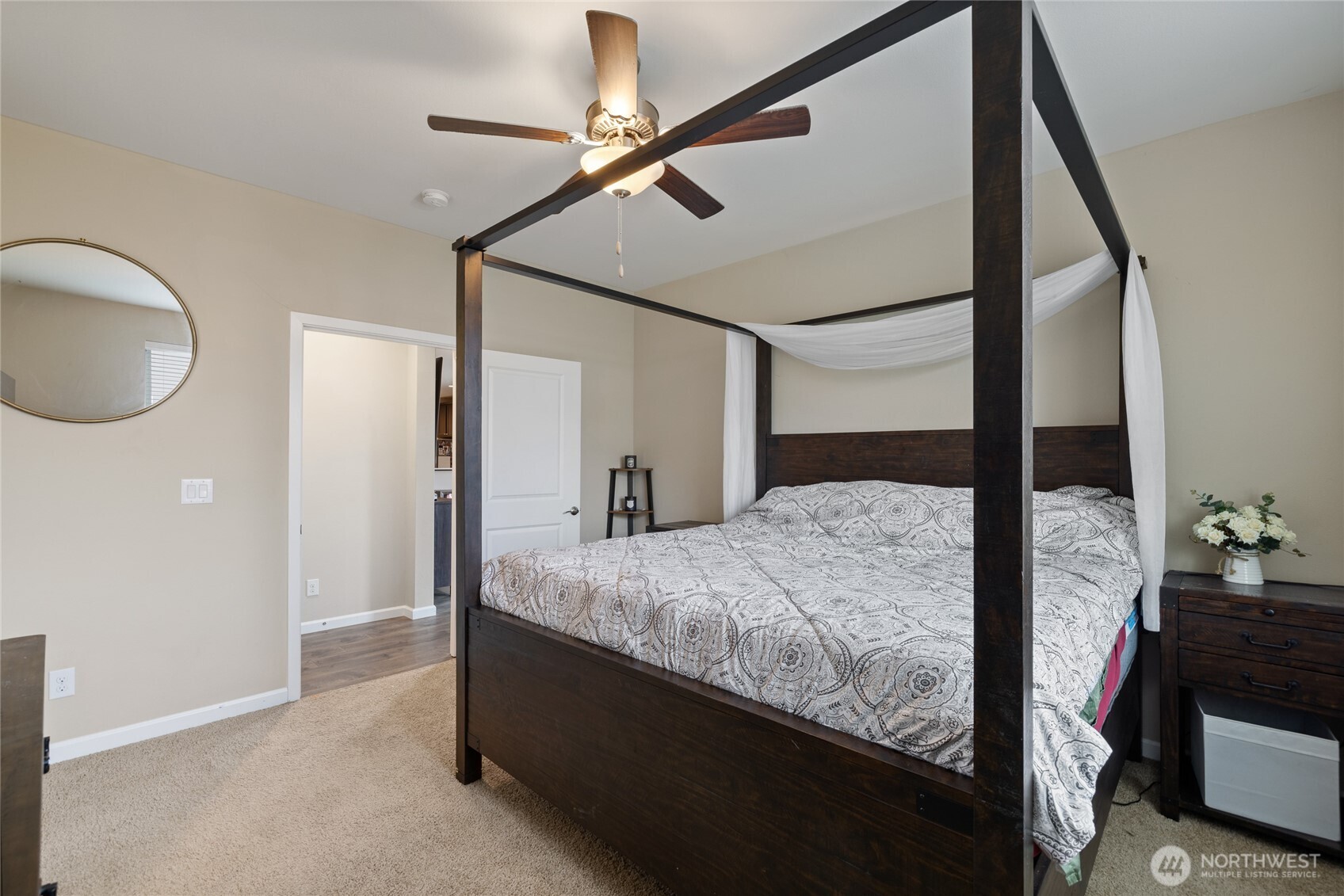 601 Petersen Drive E