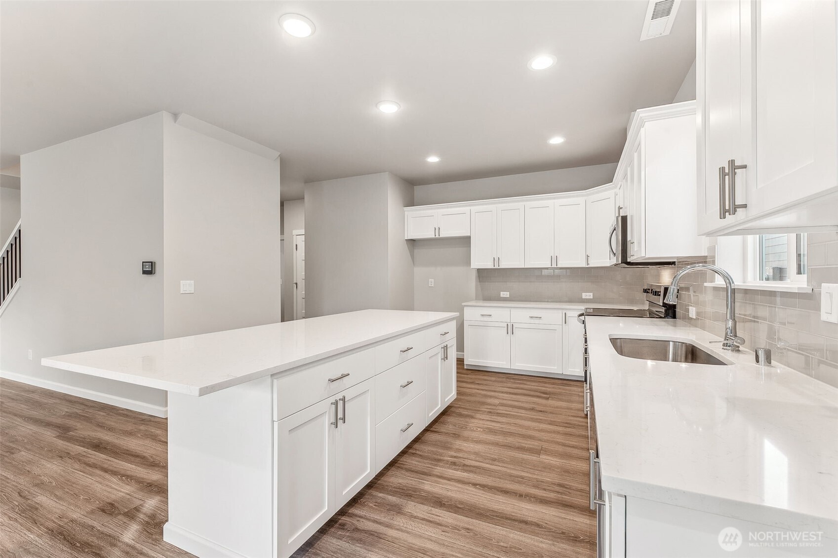 9438 Chief Leschi Street SE Unit: 27