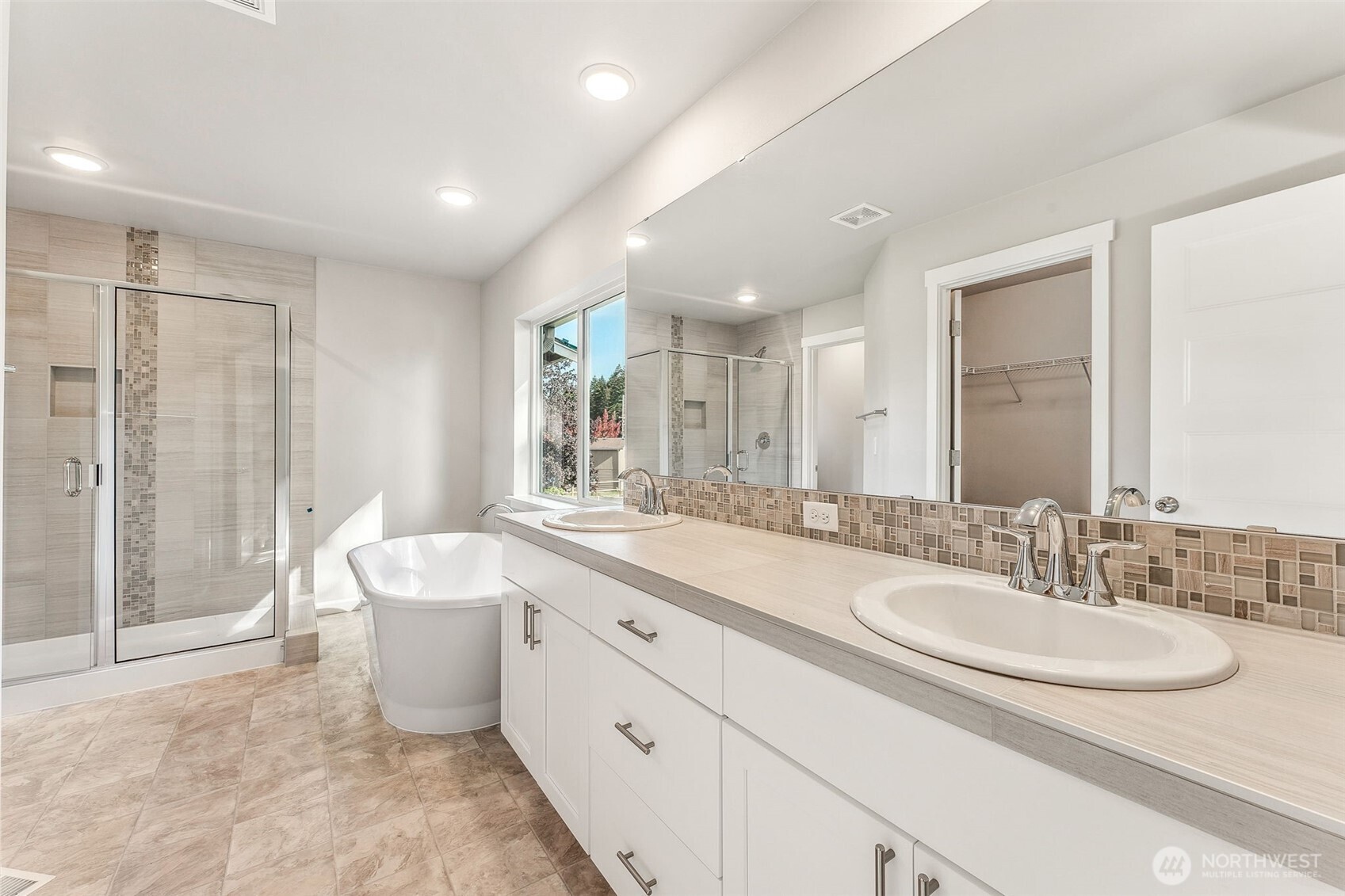 9438 Chief Leschi Street SE Unit: 27