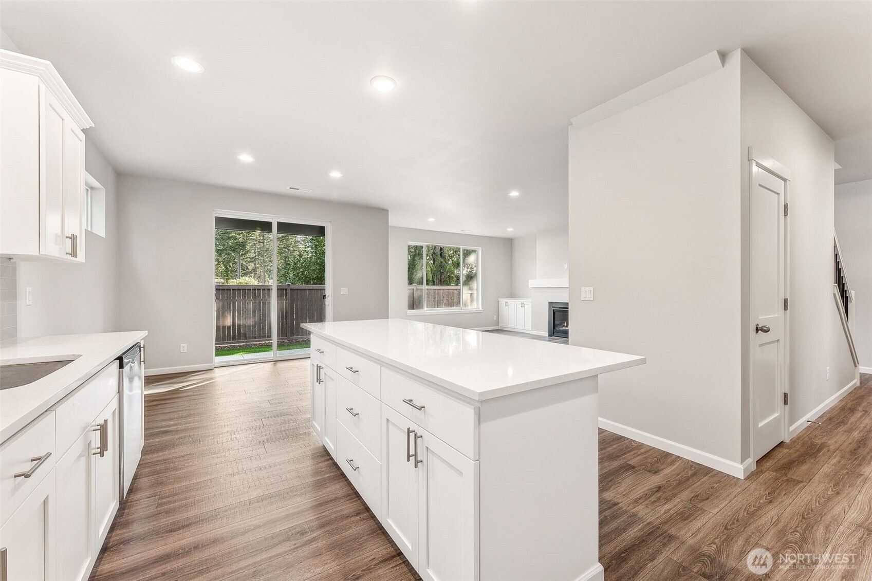 9438 Chief Leschi Street SE Unit: 27