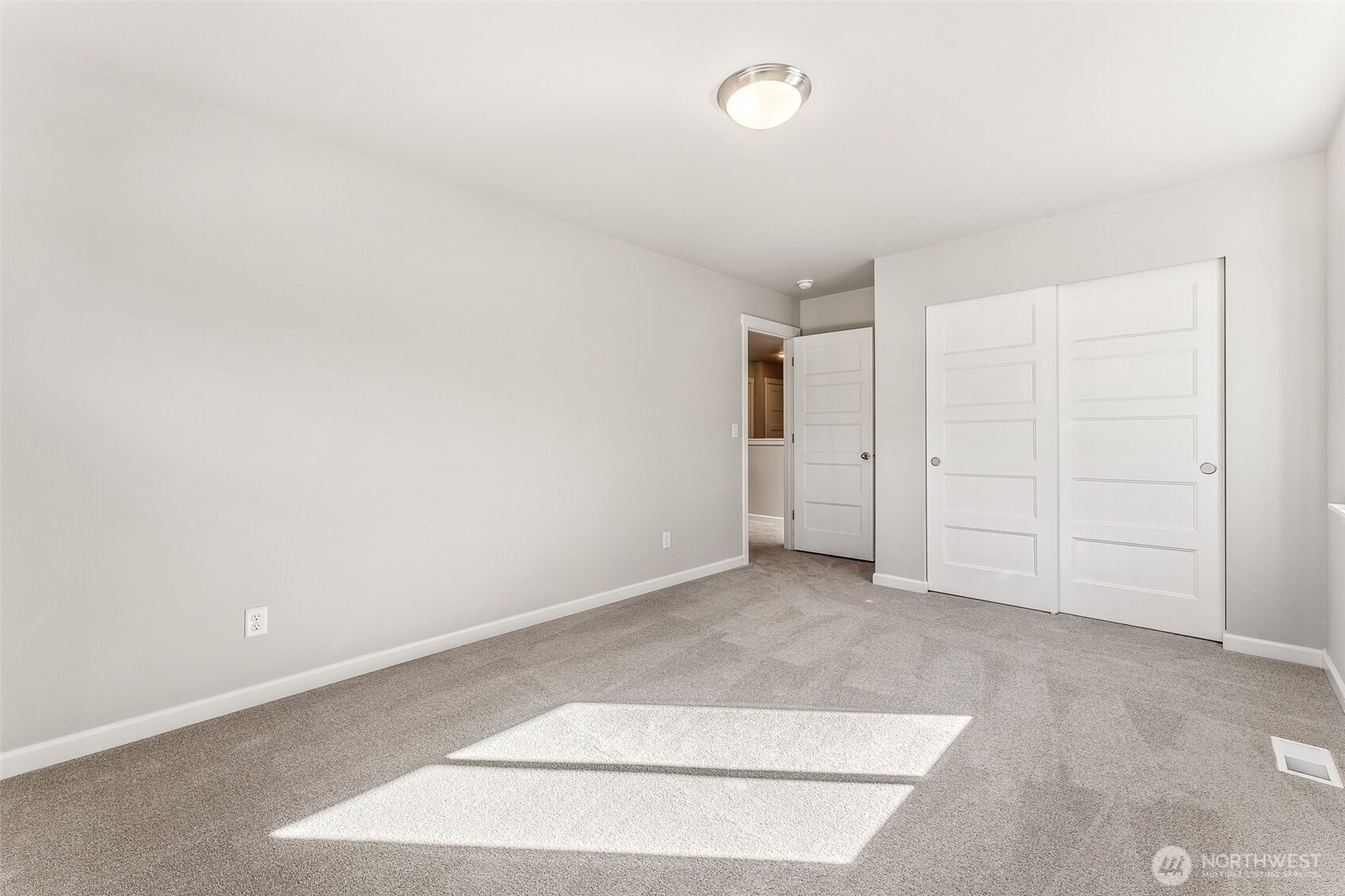 9438 Chief Leschi Street SE Unit: 27
