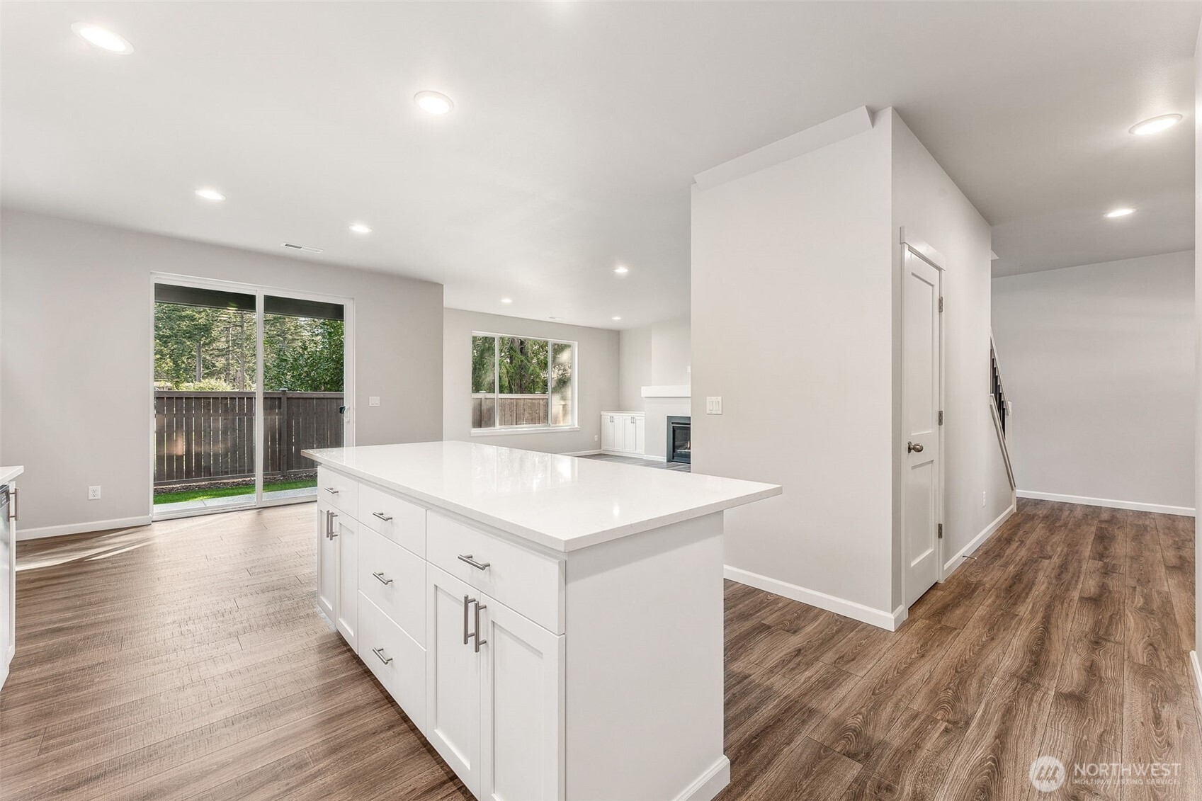 9438 Chief Leschi Street SE Unit: 27