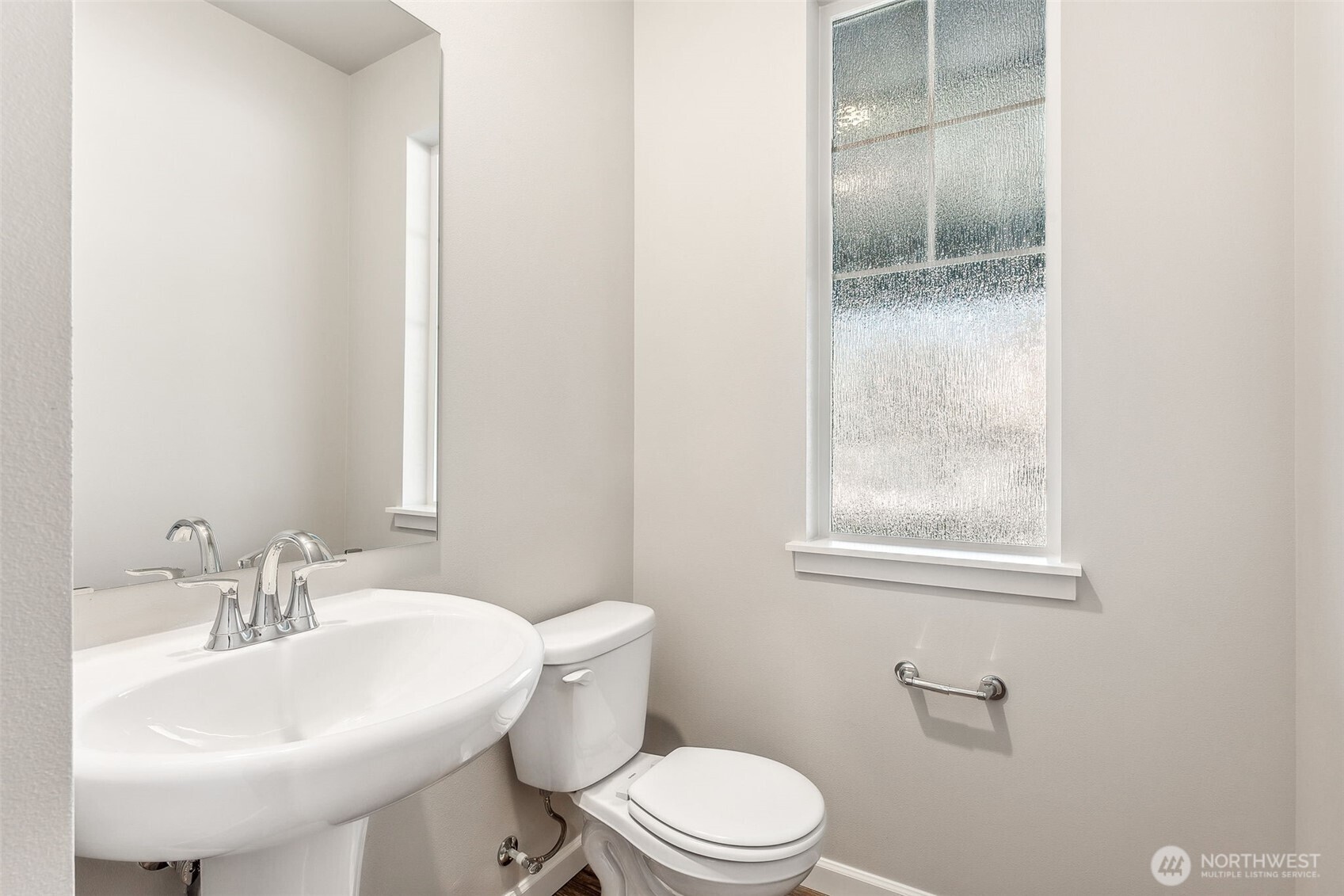 9438 Chief Leschi Street SE Unit: 27