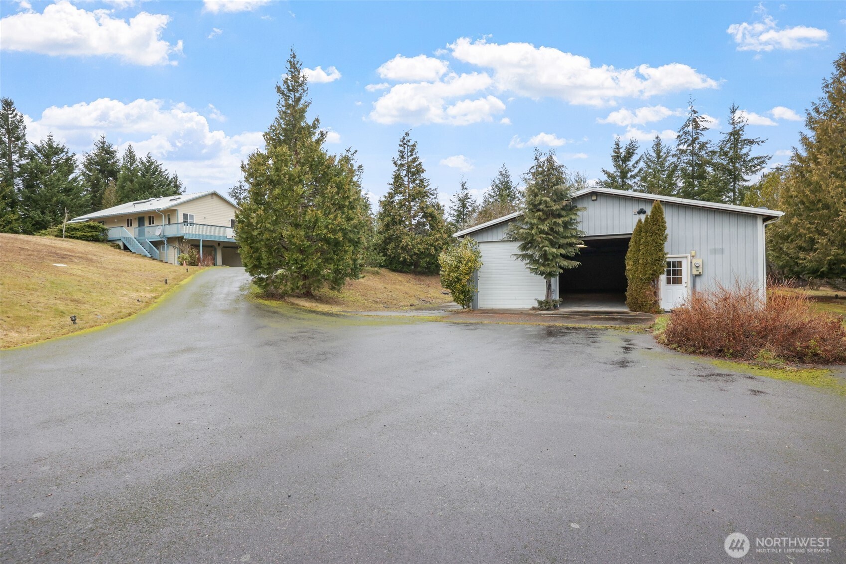 16621 Deer Ridge Lane SE