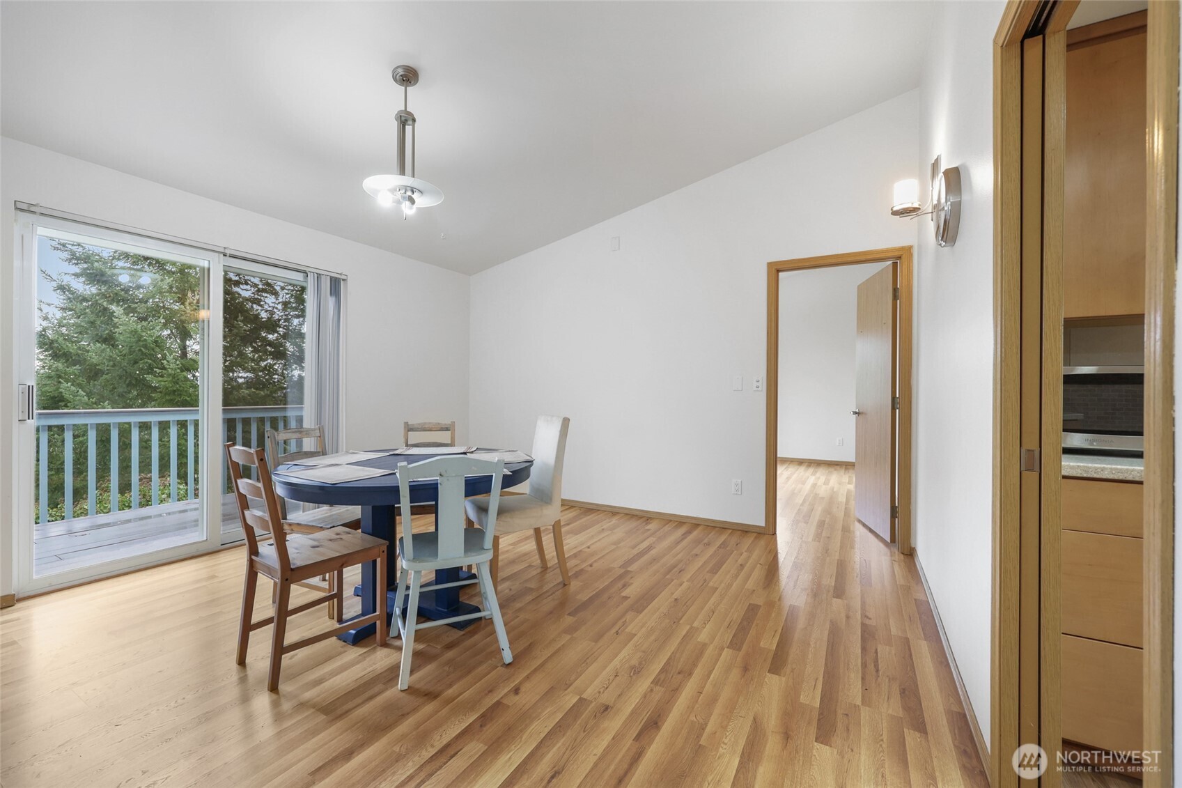 16621 Deer Ridge Lane SE