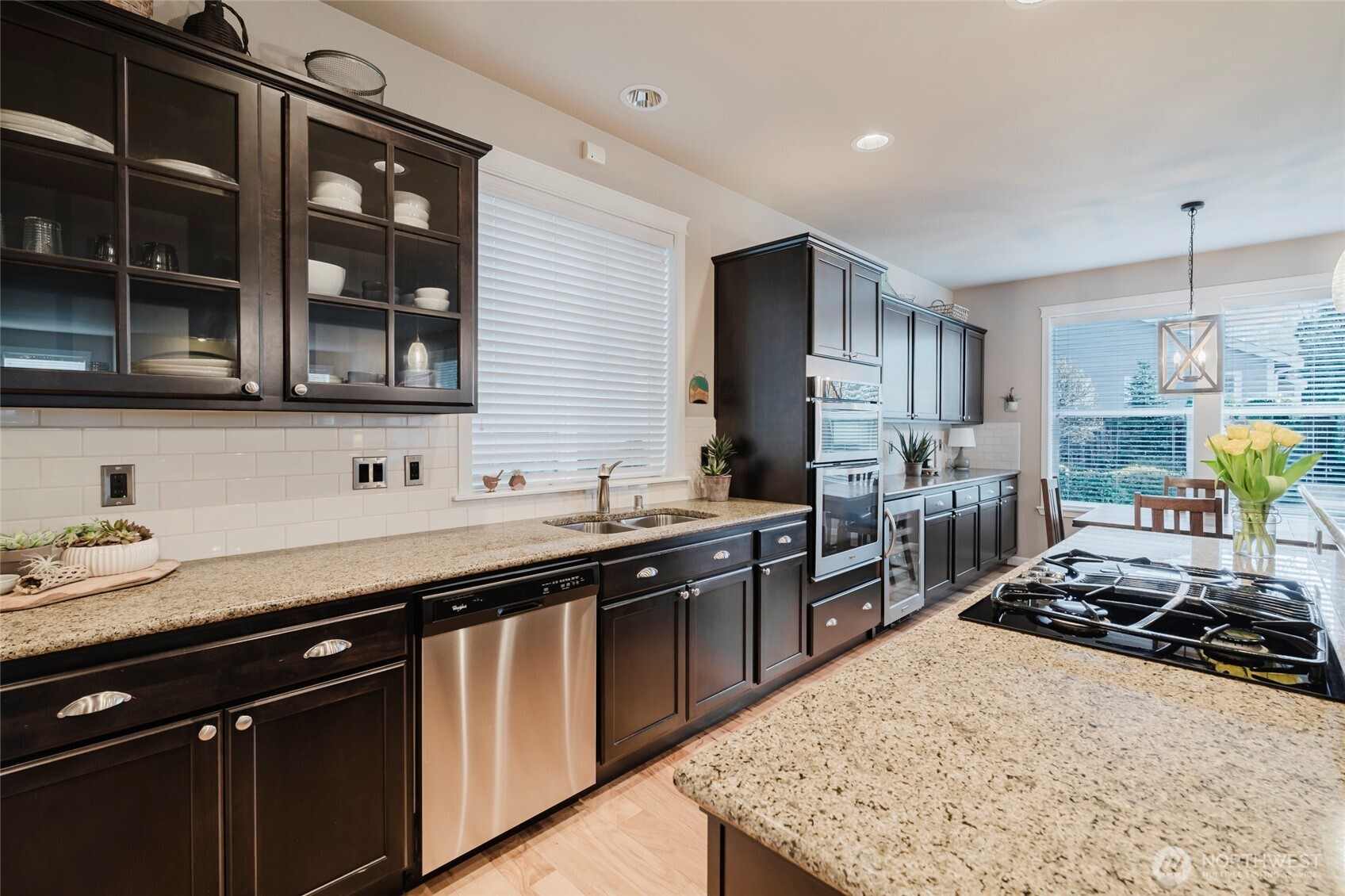 3822 Kingsbury Lane SE