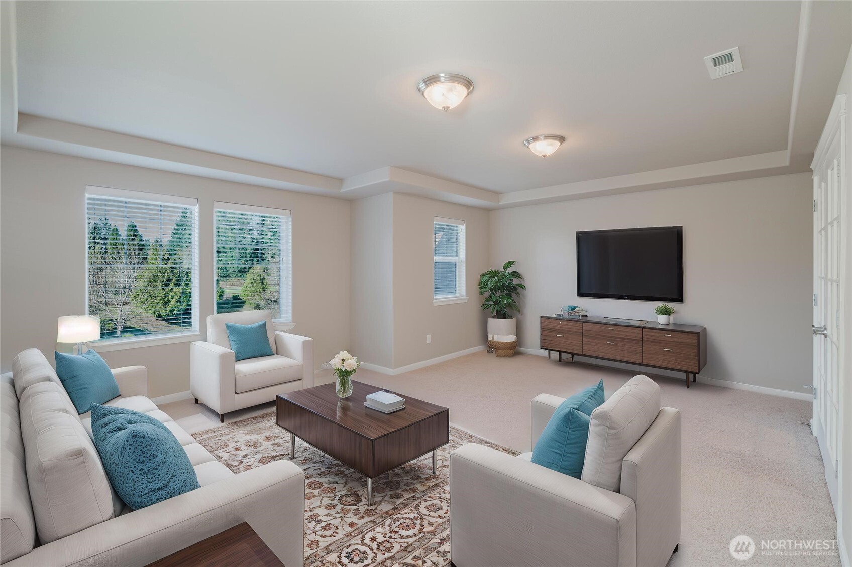 3822 Kingsbury Lane SE