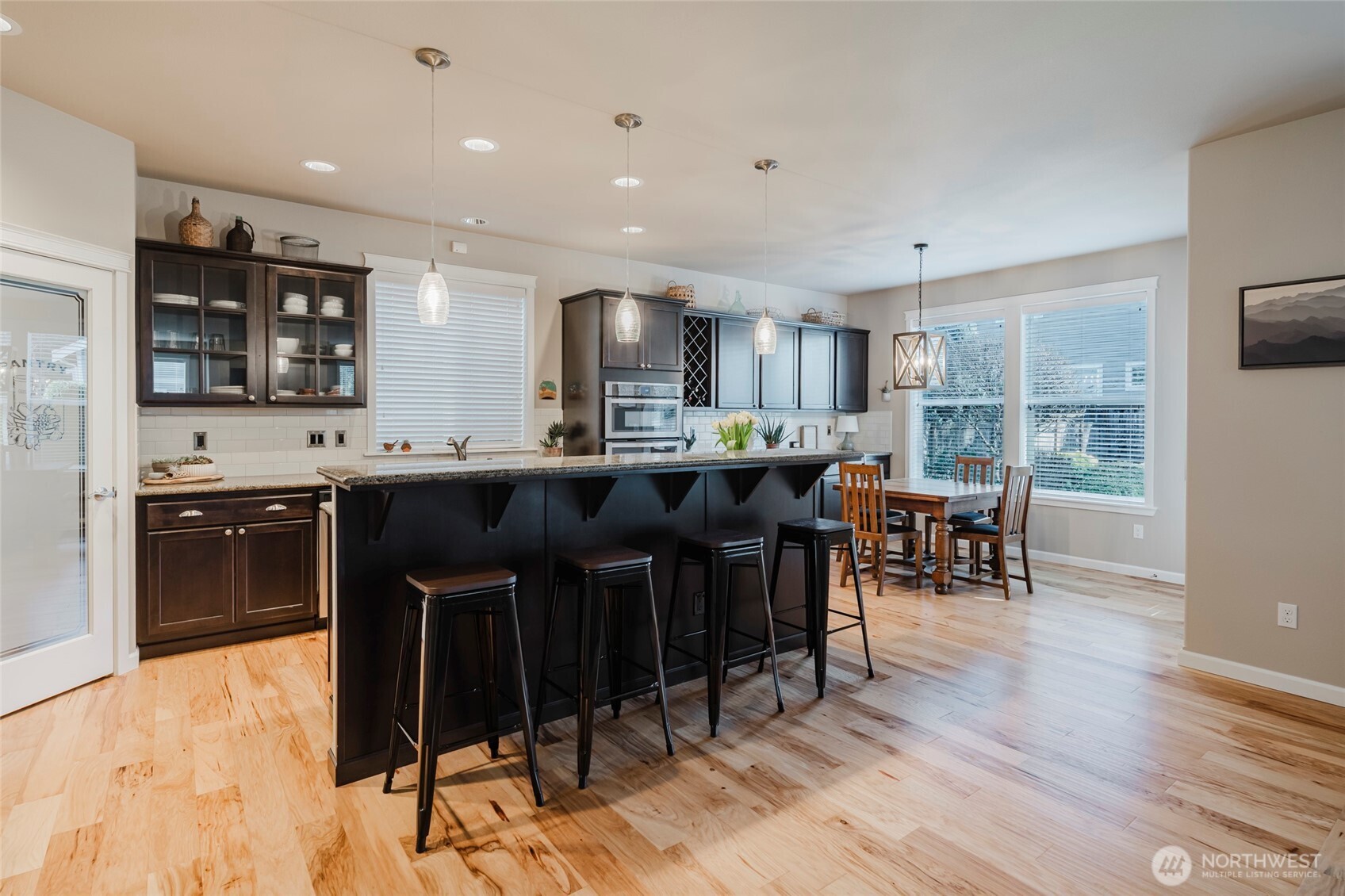 3822 Kingsbury Lane SE