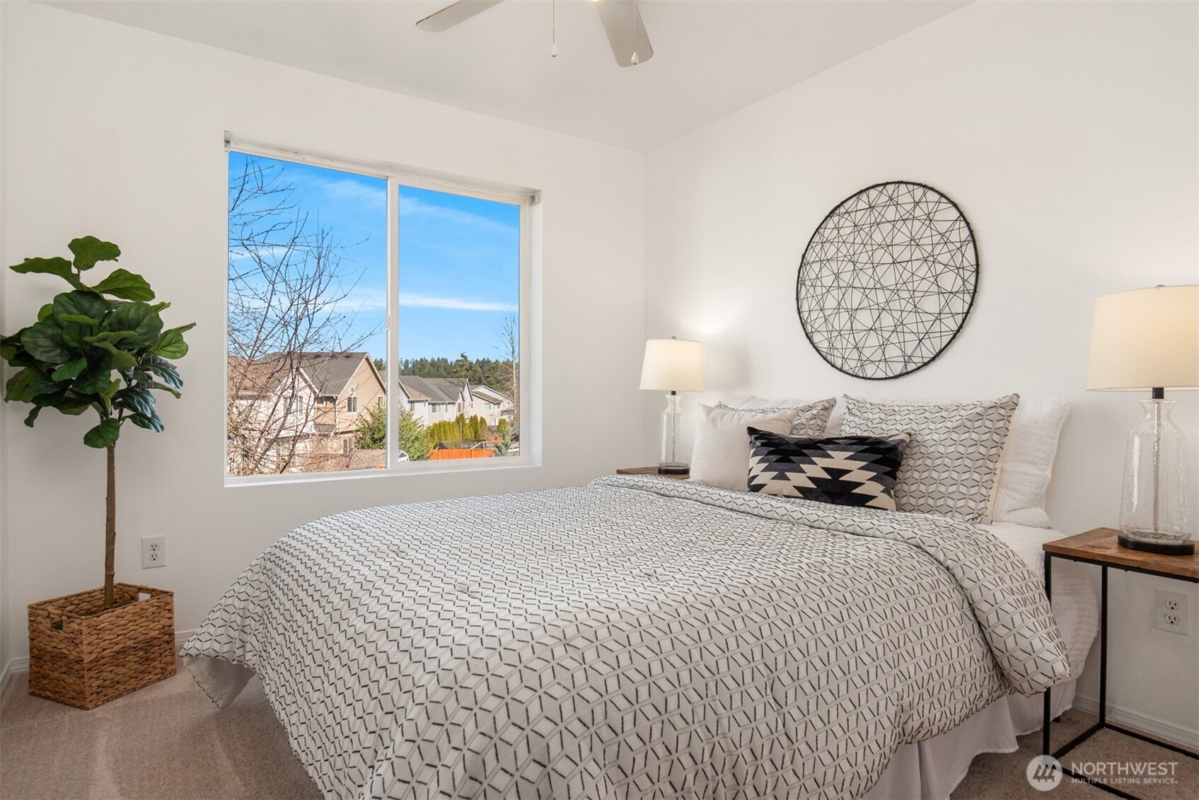 11415 186th Street E