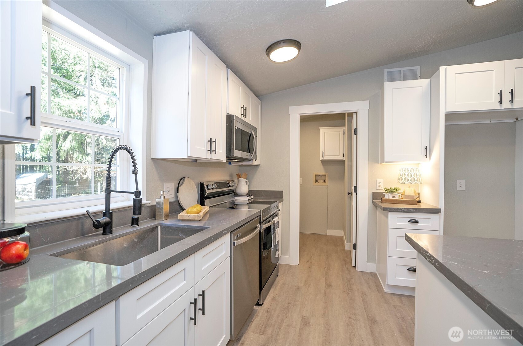 7220 179th Avenue NW