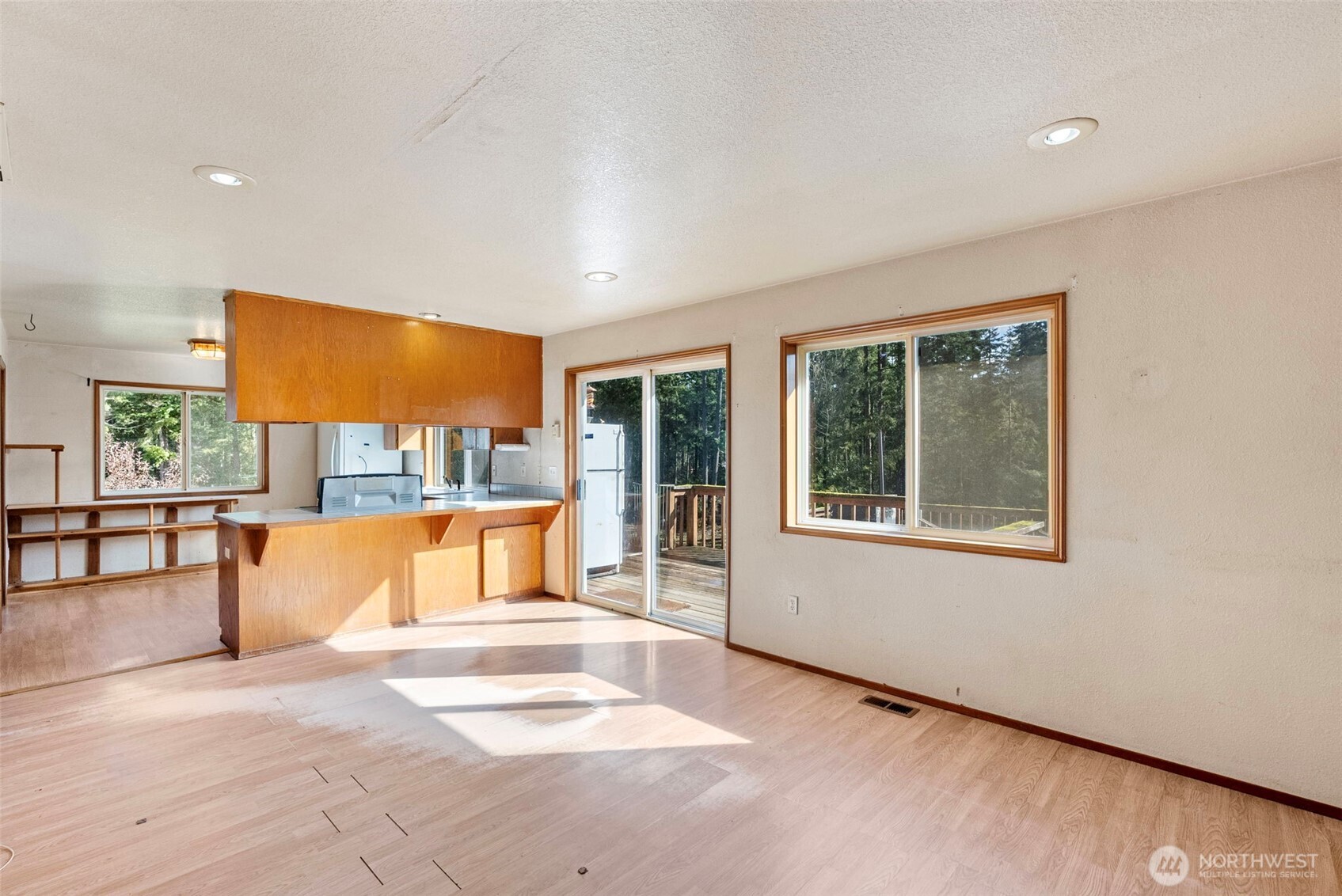 6608 103rd Street Ct NW