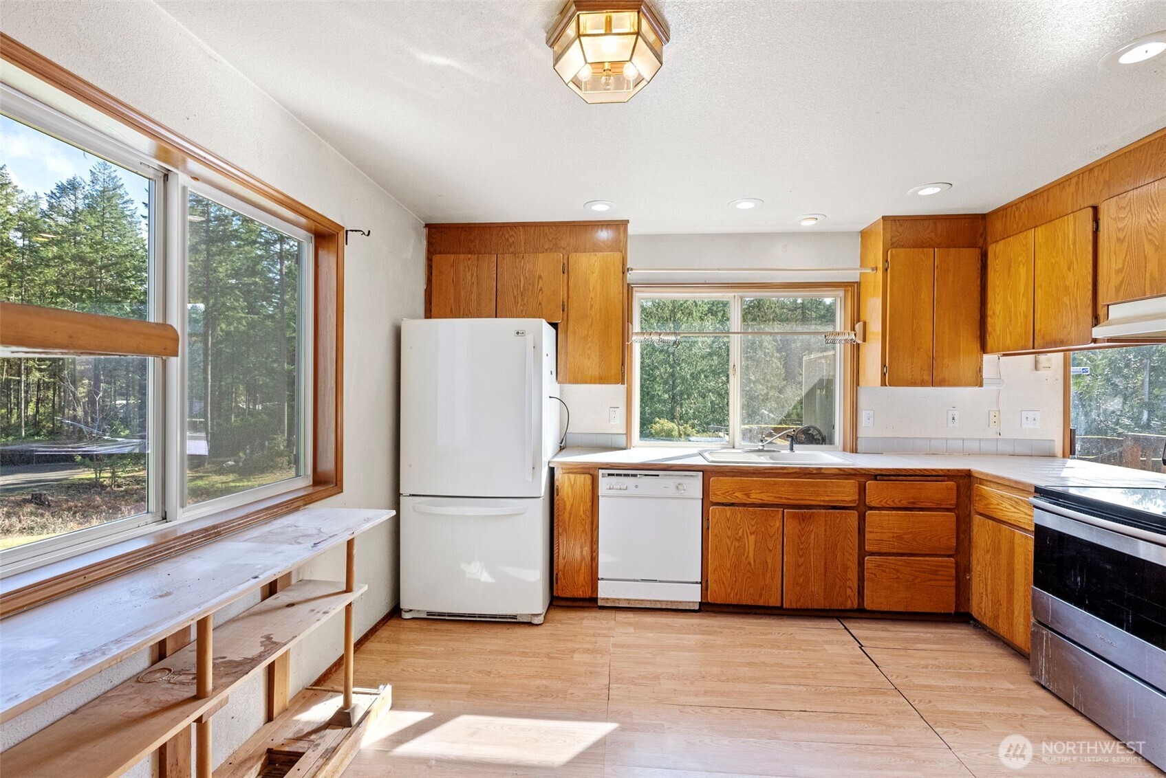 6608 103rd Street Ct NW