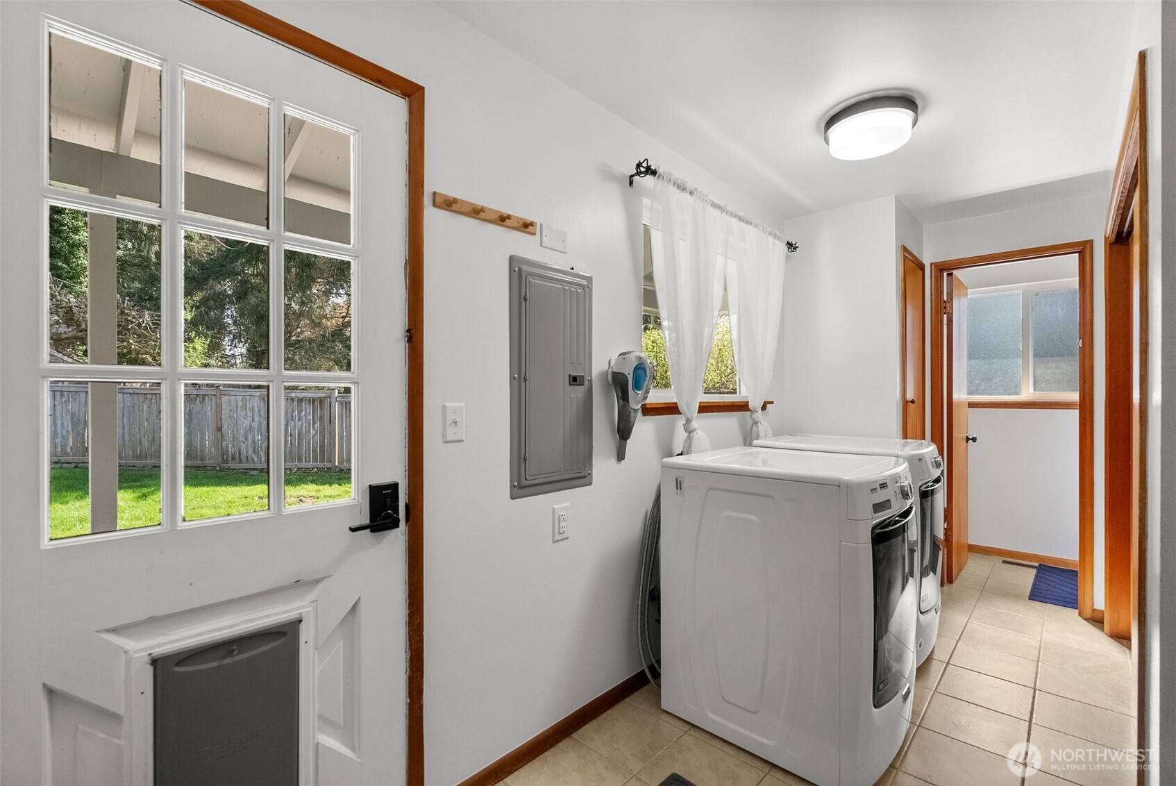 10431 Glenwood Drive SW