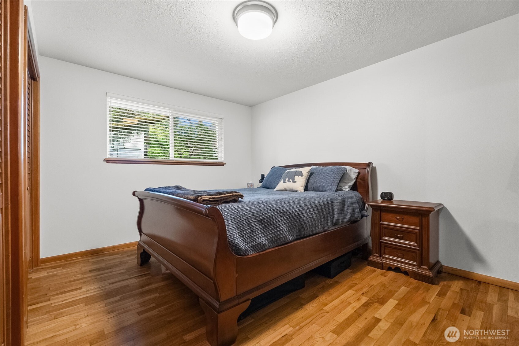 10431 Glenwood Drive SW