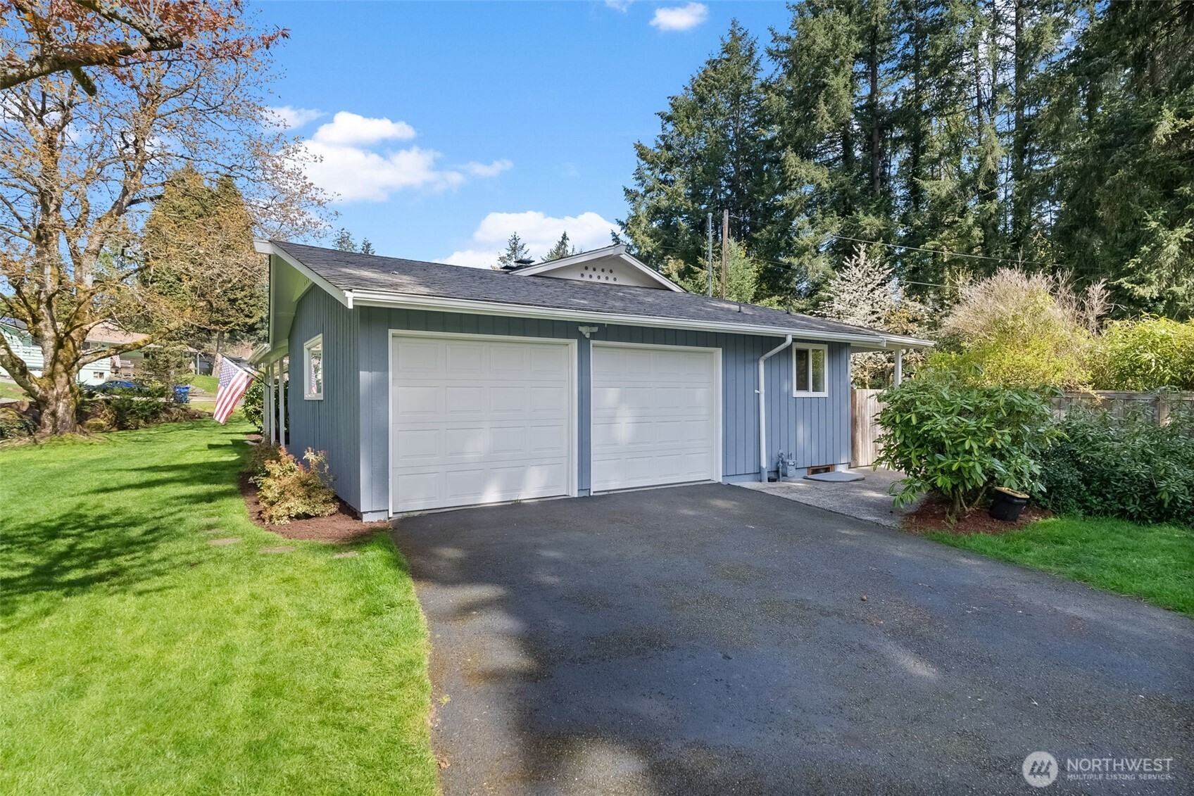 10431 Glenwood Drive SW