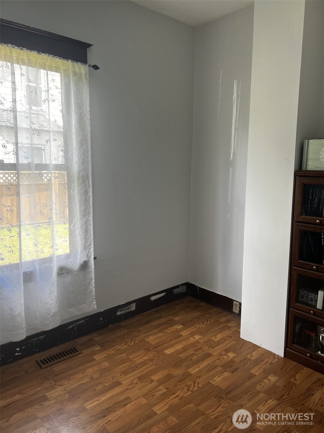 511 E Harrison Street