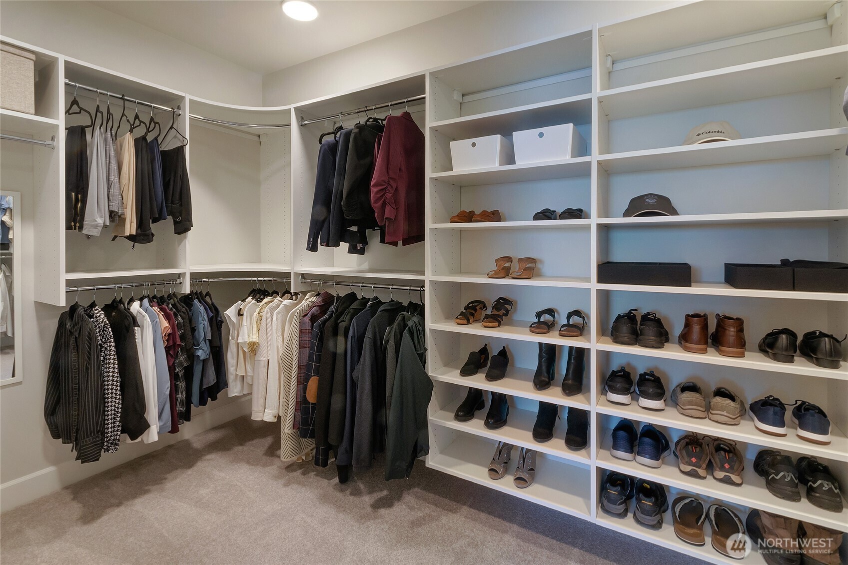 4907 Main Street E Unit: 717