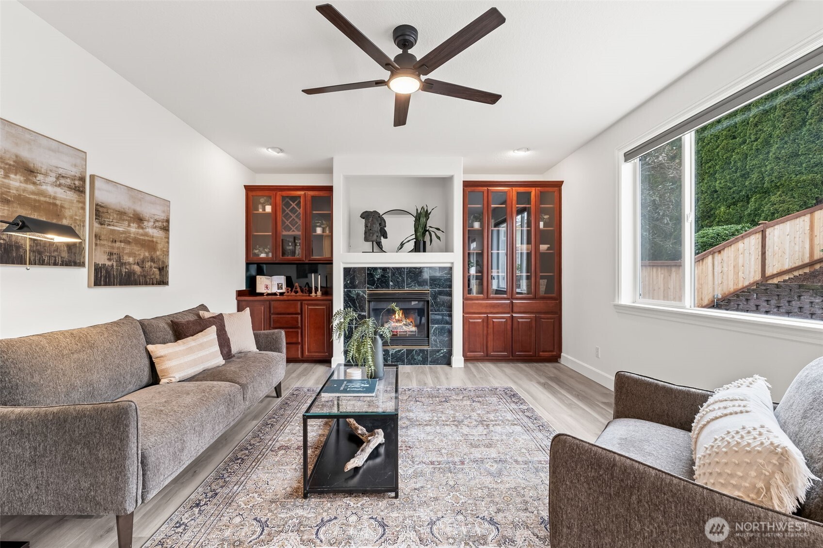 901 N Magnolia Lane