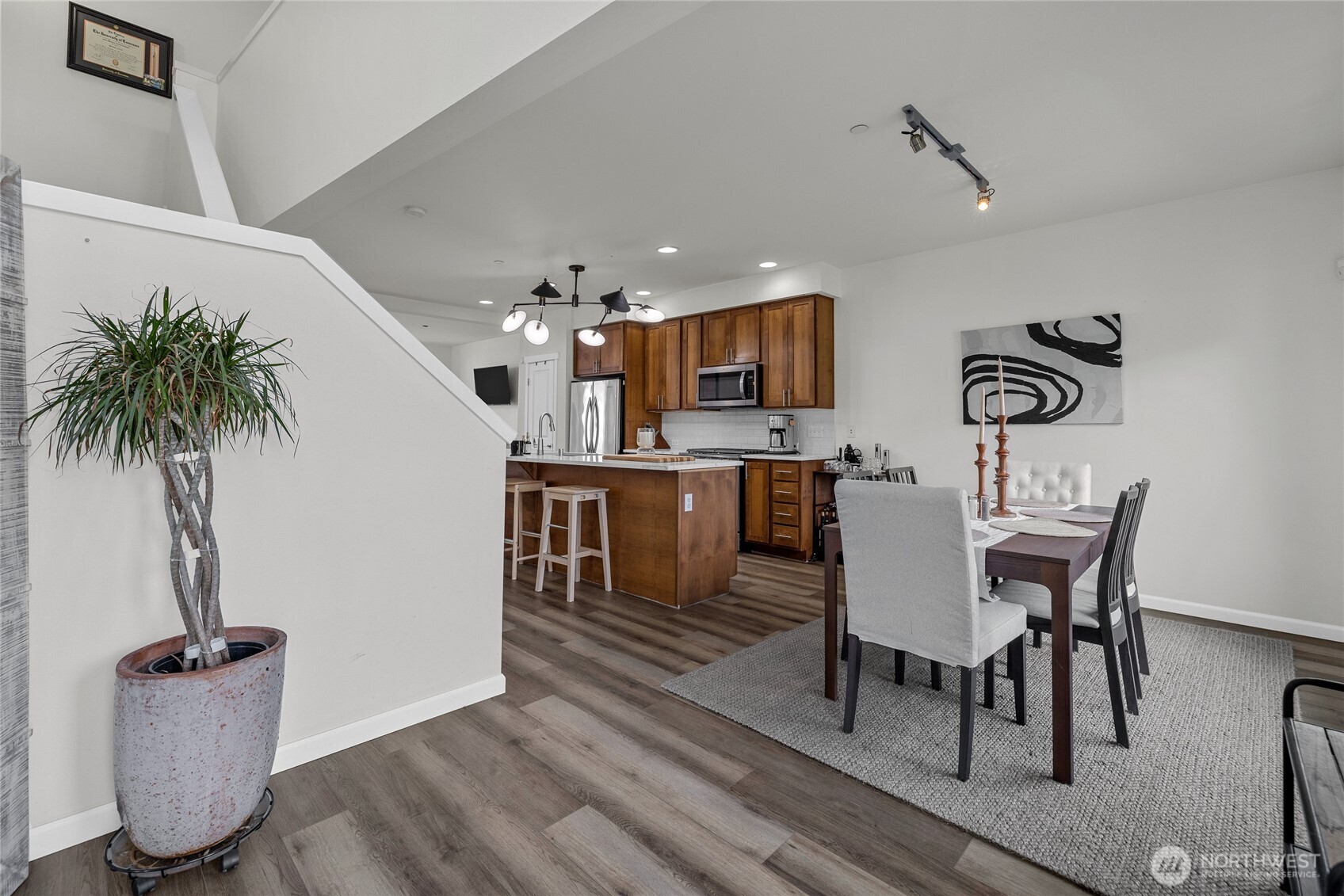 2131 Yakima Avenue