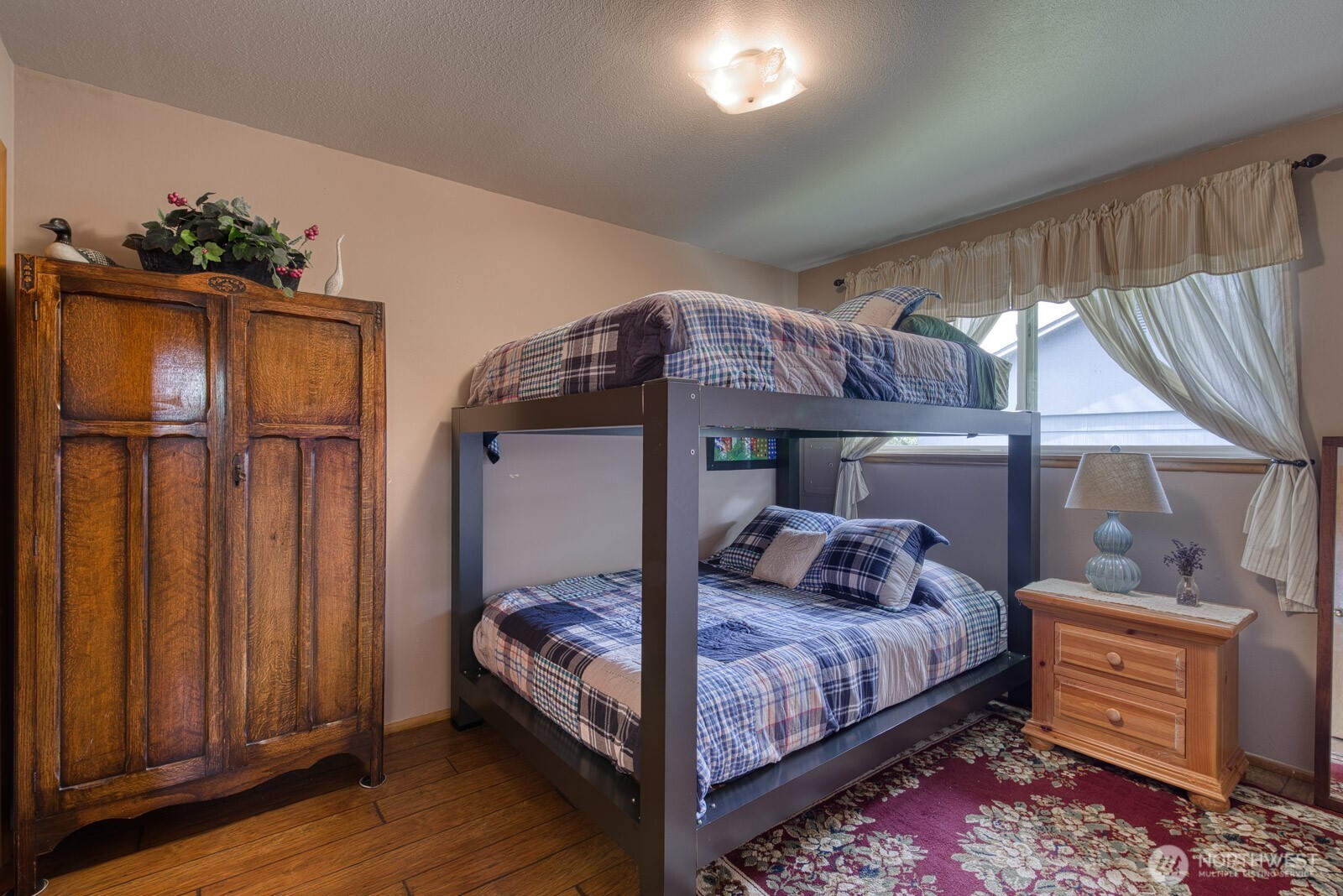 5307 104th Street SW Unit: 5305