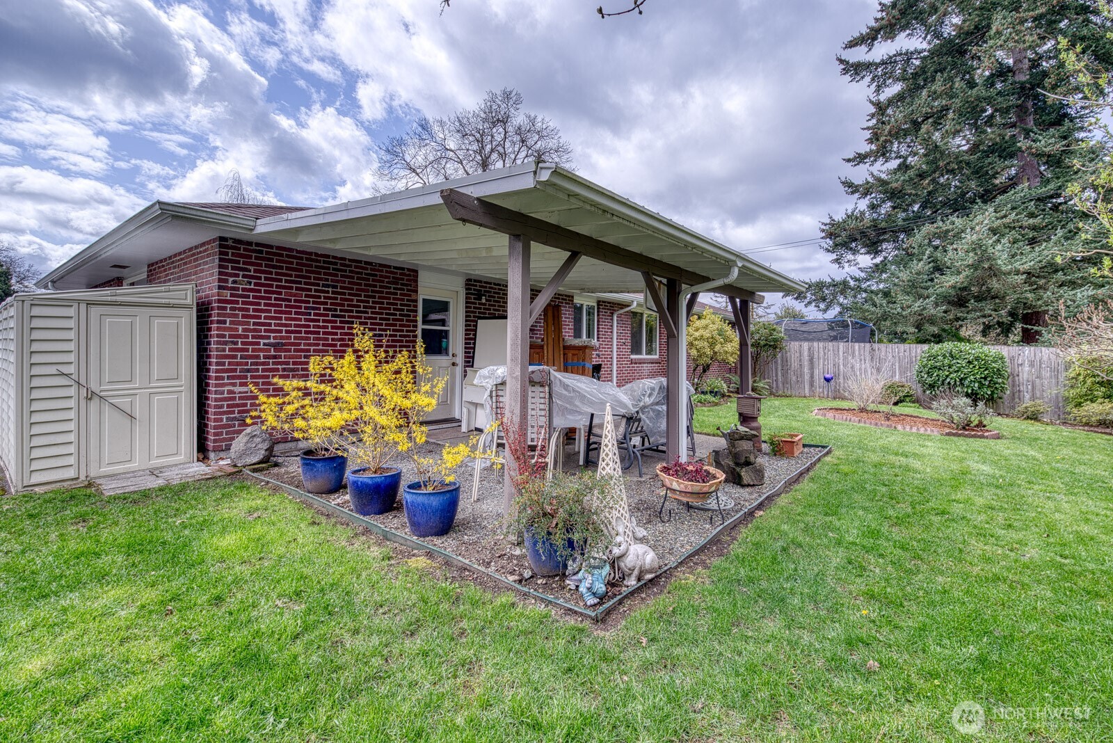 5307 104th Street SW Unit: 5305