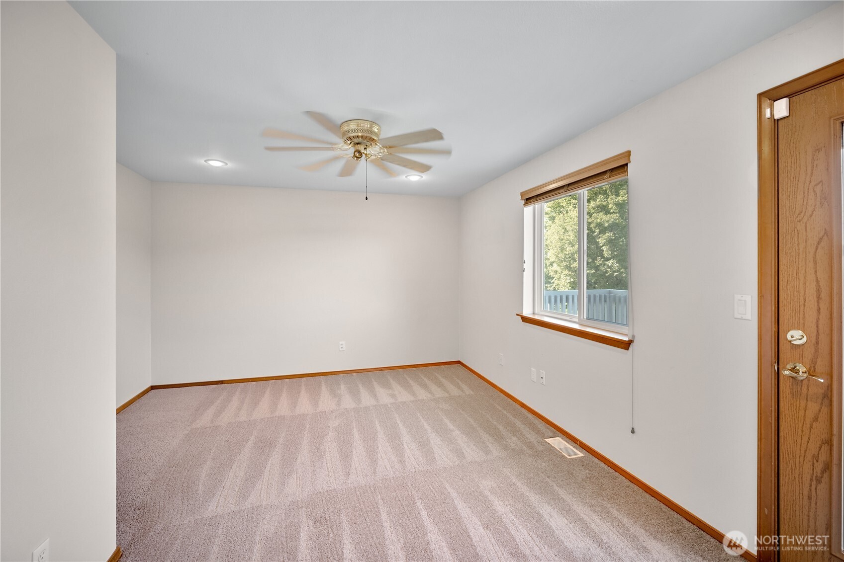 9113 Zircon Drive SW