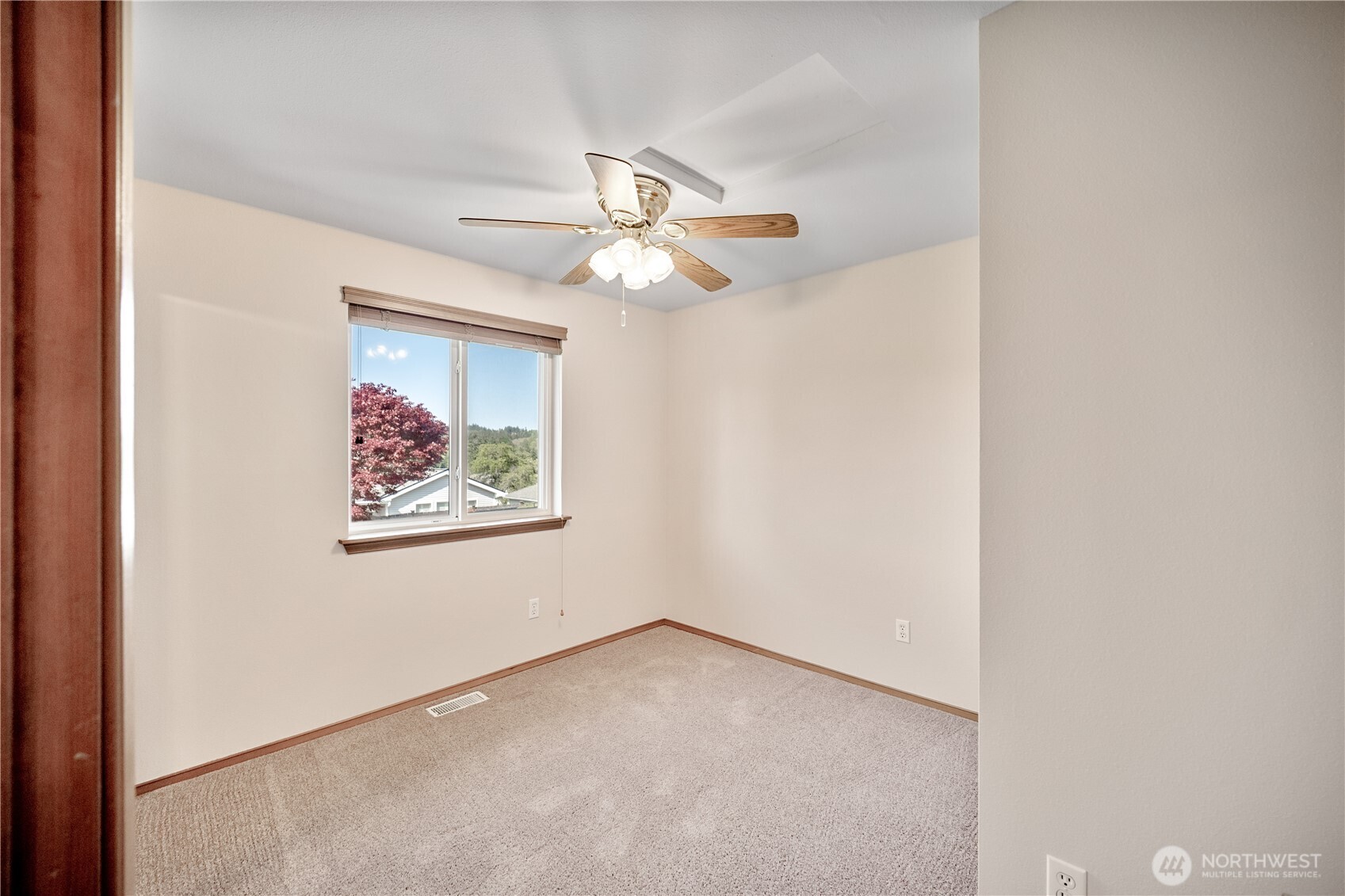 9113 Zircon Drive SW