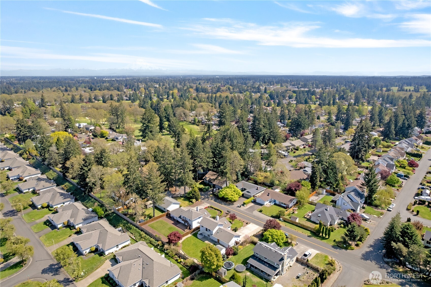 9113 Zircon Drive SW