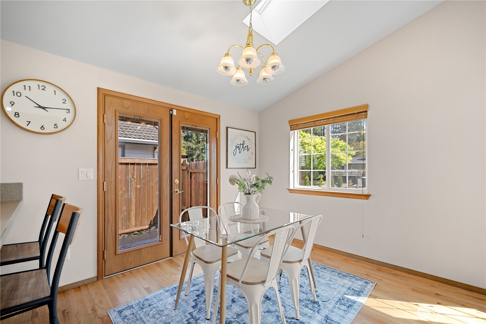 9113 Zircon Drive SW