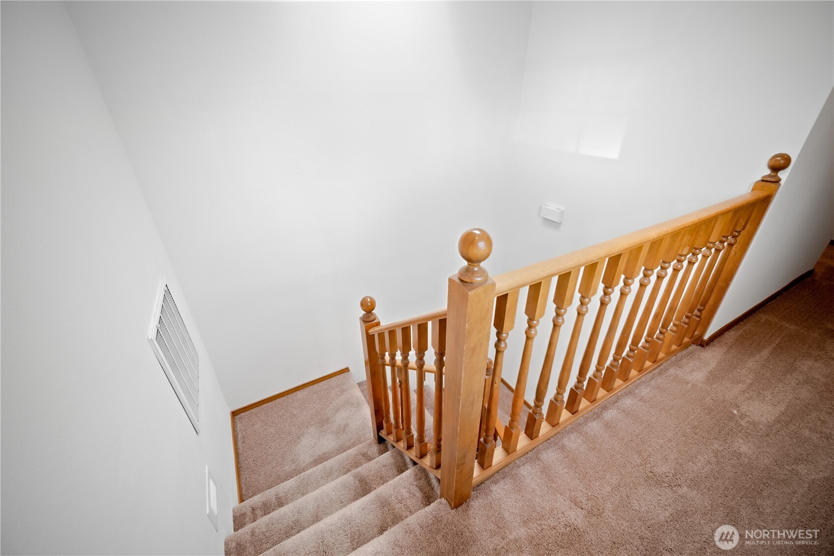 9113 Zircon Drive SW