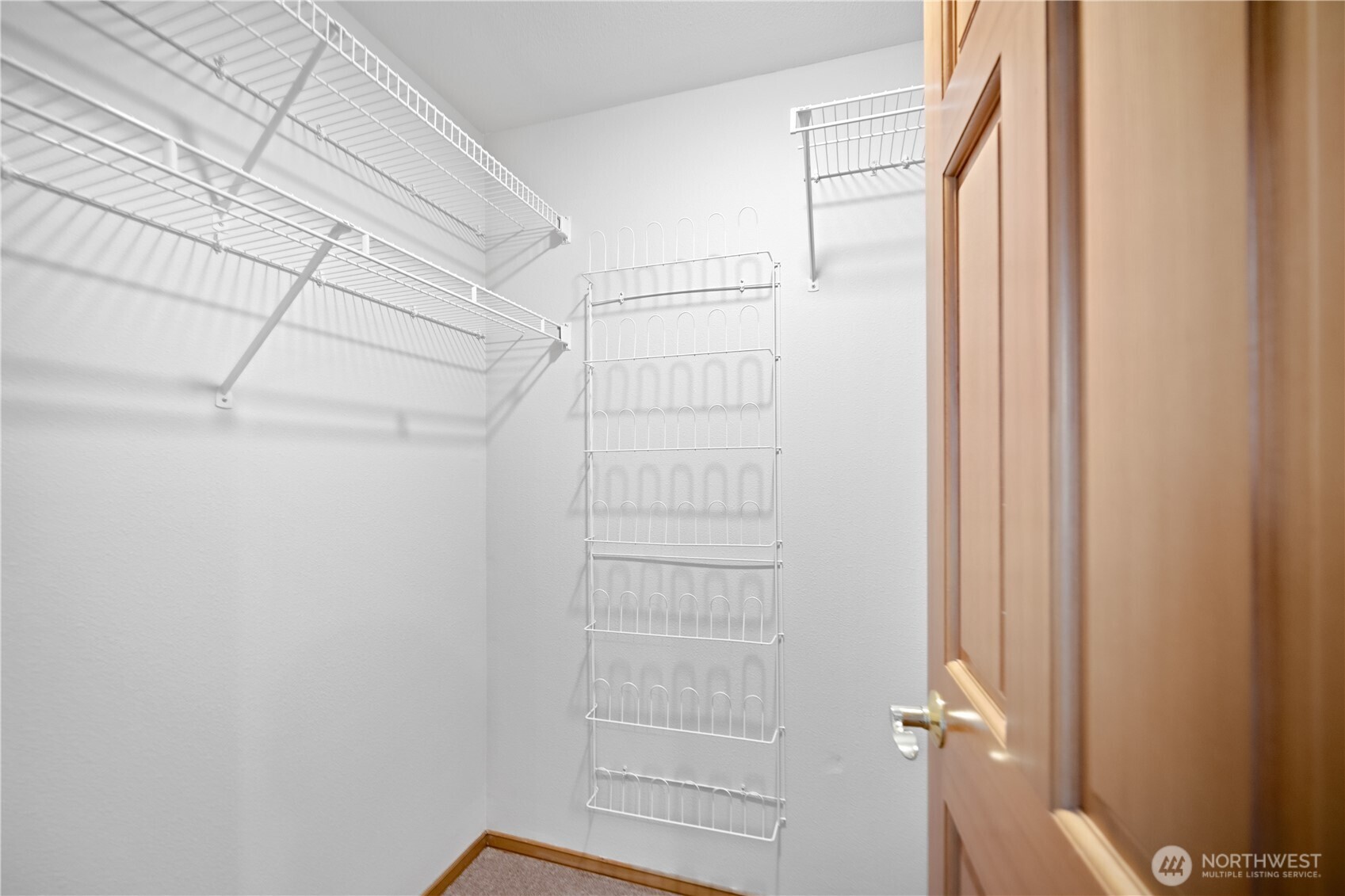 9113 Zircon Drive SW