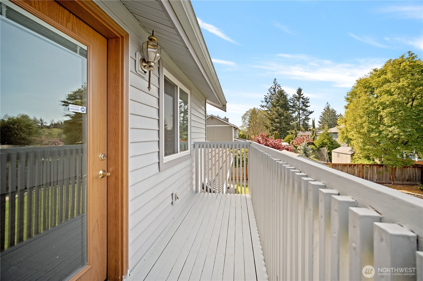 9113 Zircon Drive SW