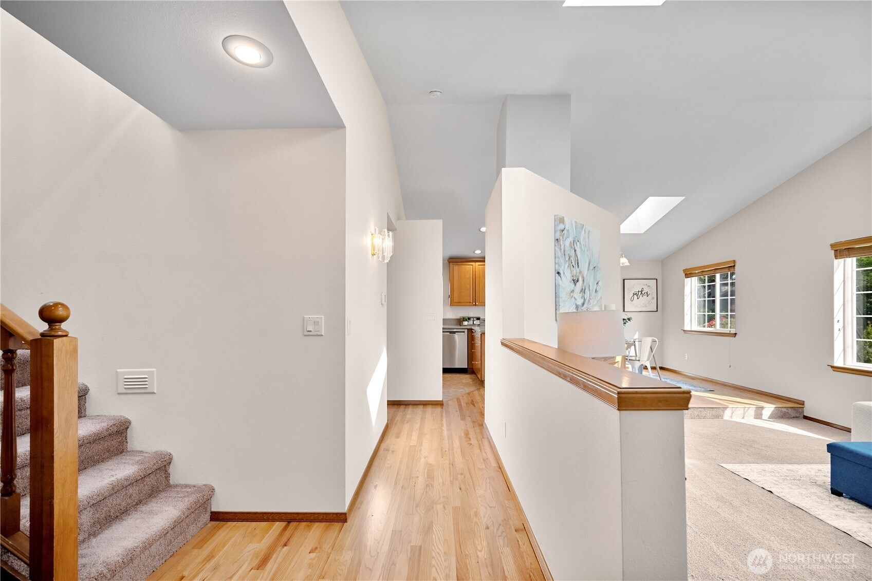 9113 Zircon Drive SW