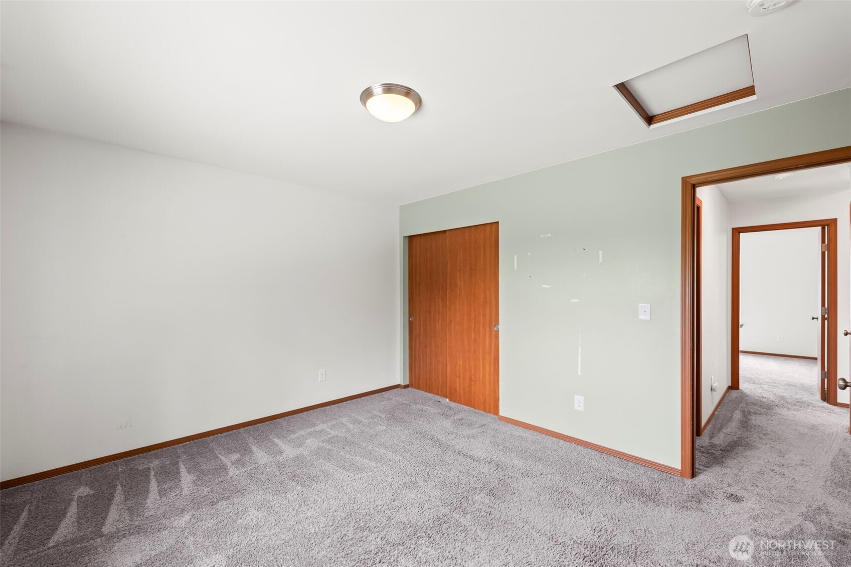 11211 Clear Lake North Road E