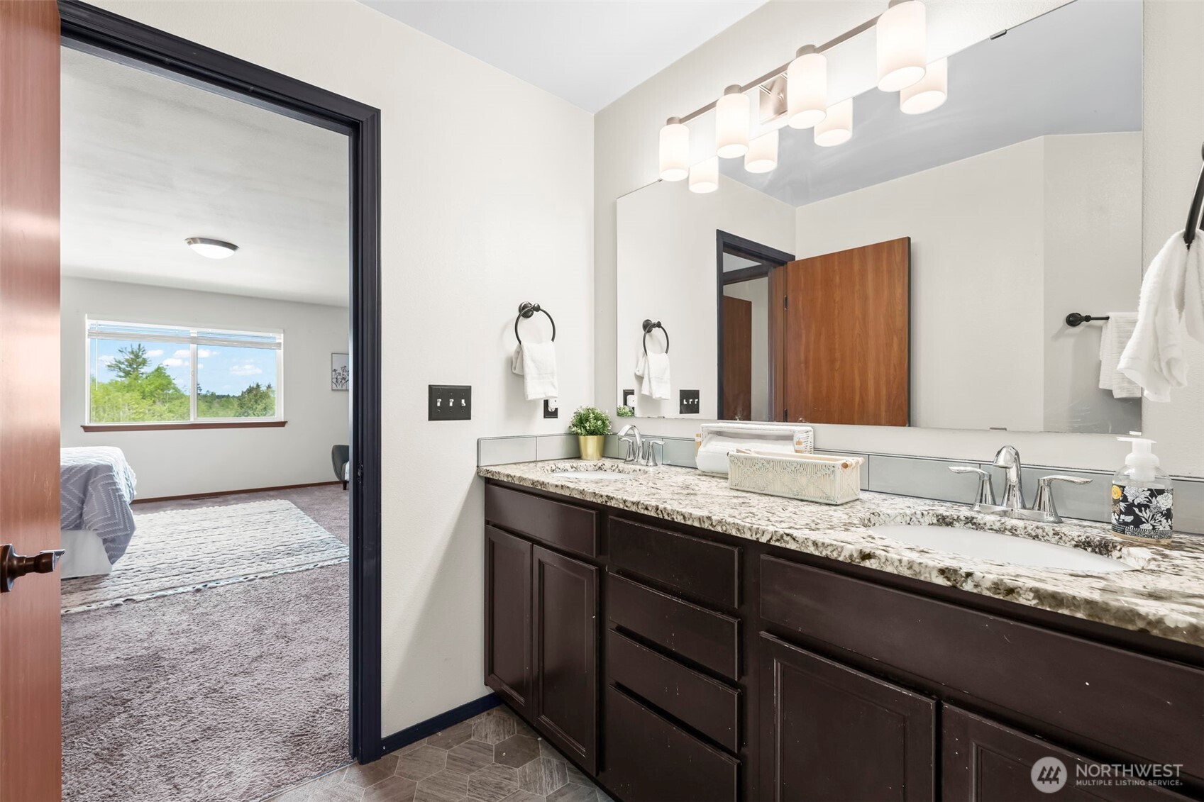 11211 Clear Lake North Road E