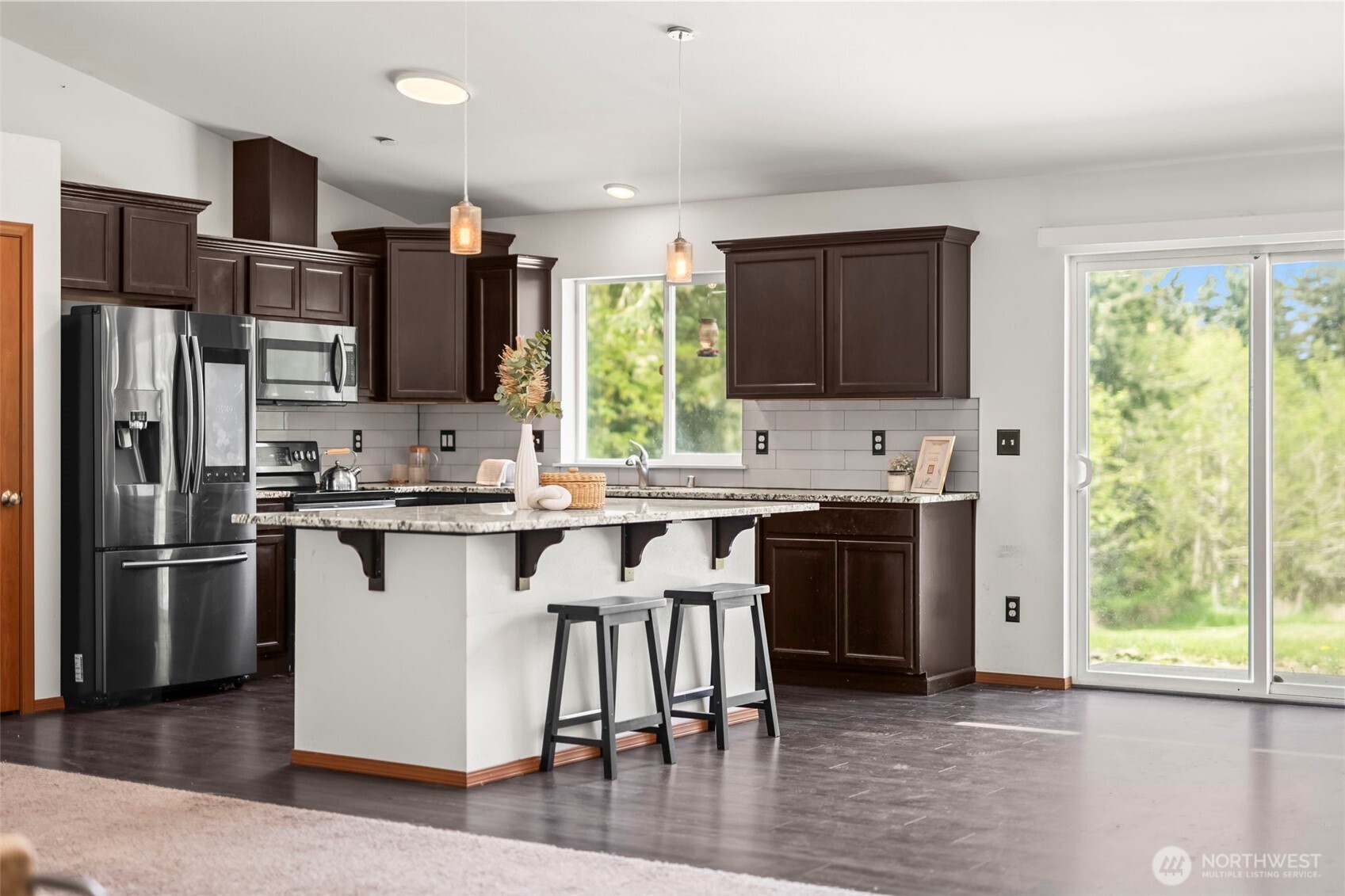 11211 Clear Lake North Road E