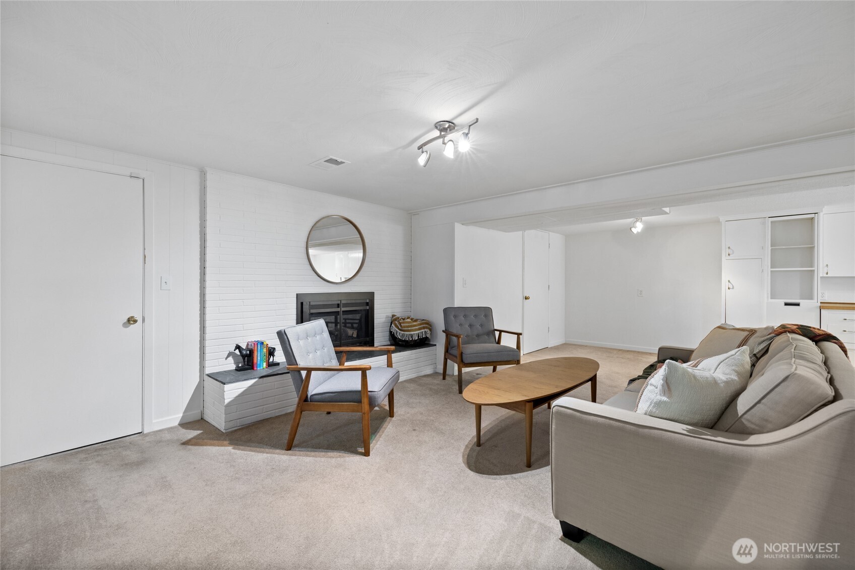 4207 Olympic Boulevard W