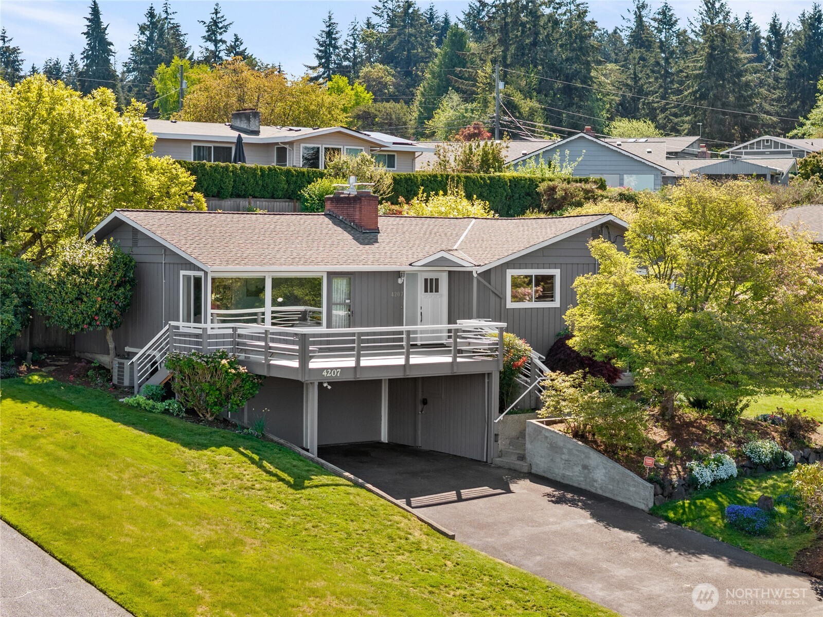 4207 Olympic Boulevard W