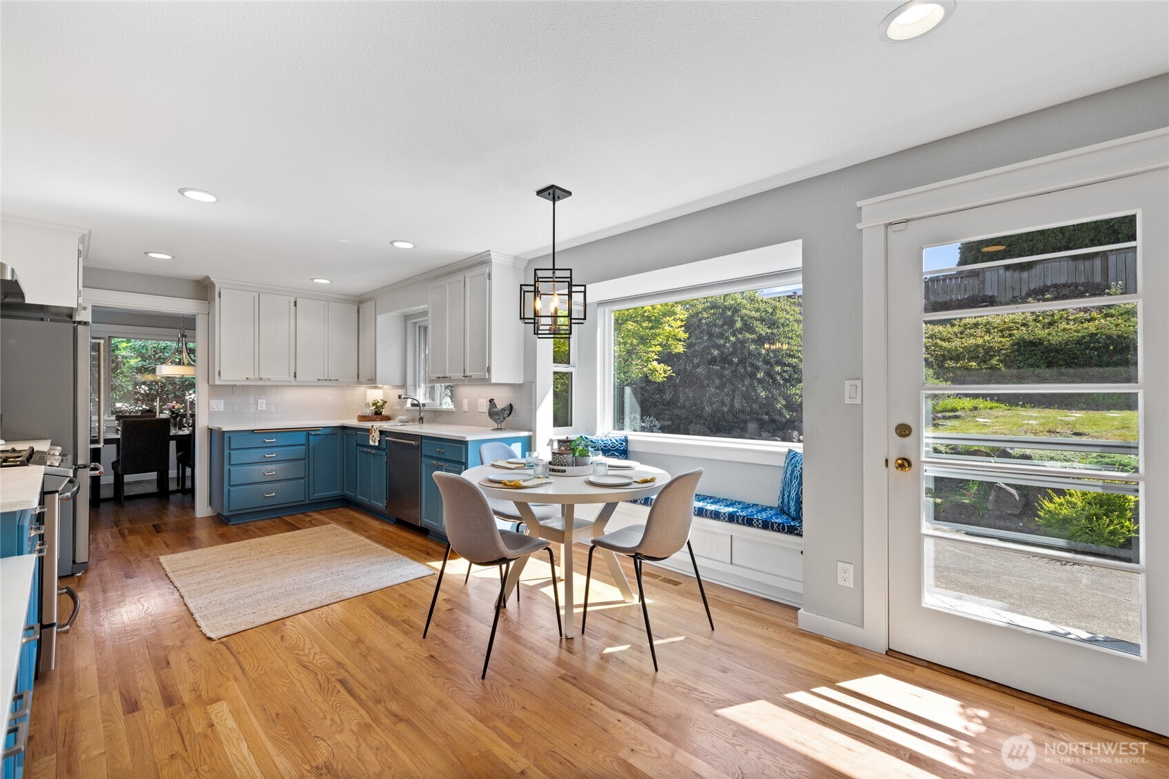 4207 Olympic Boulevard W