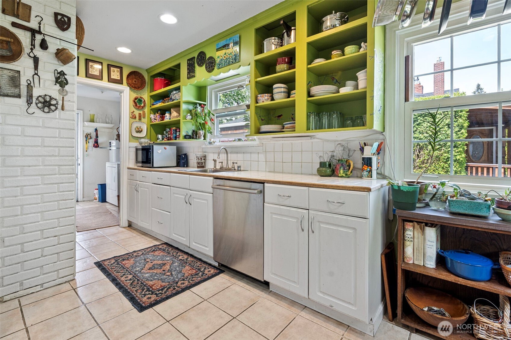 3708 N Cheyenne Street