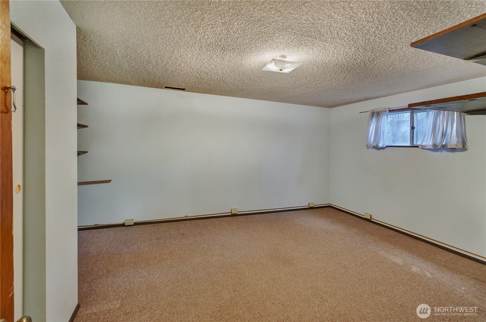 2734 Sunset Drive W