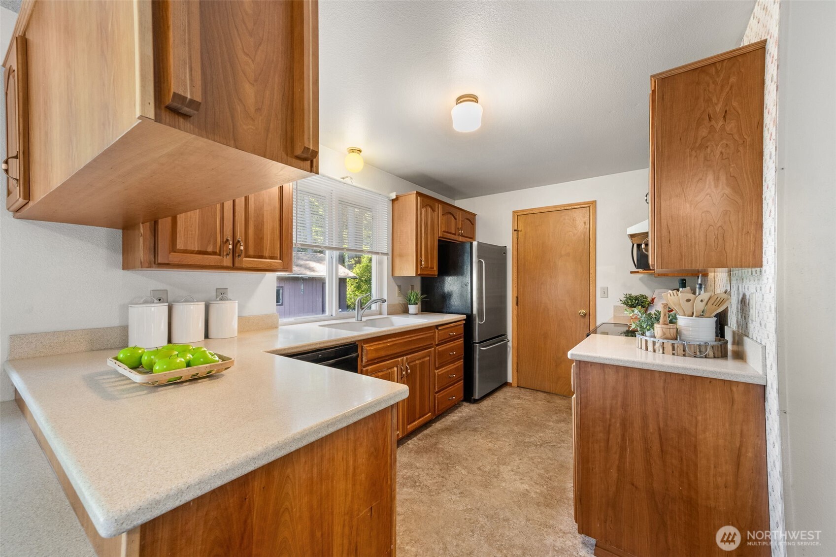 2708 Cambridge Drive